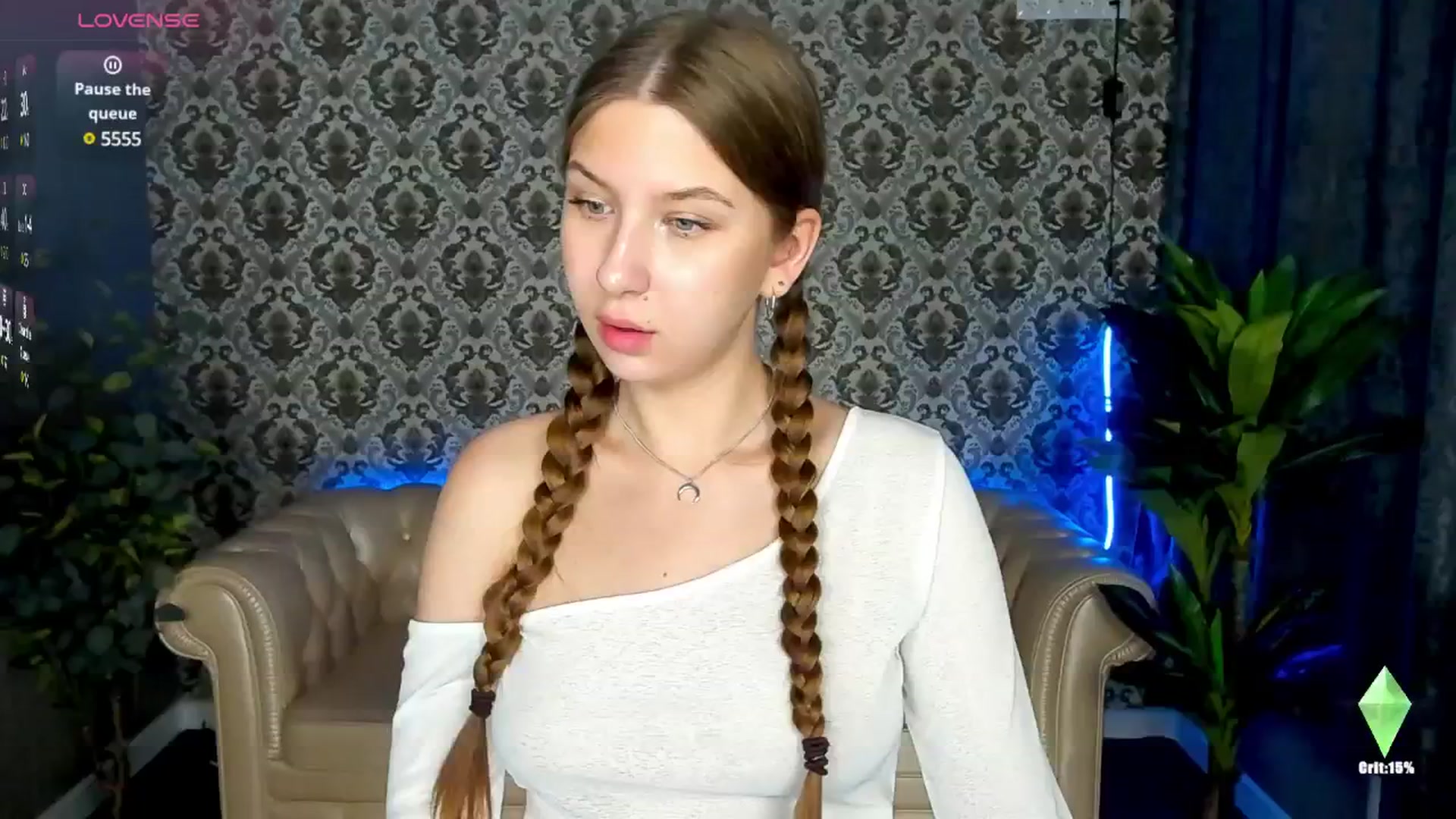 Gallery image thumbnail from AureliaBliss's myfreecams stream on, 06/15/2025, 20:06 image 9 of 20