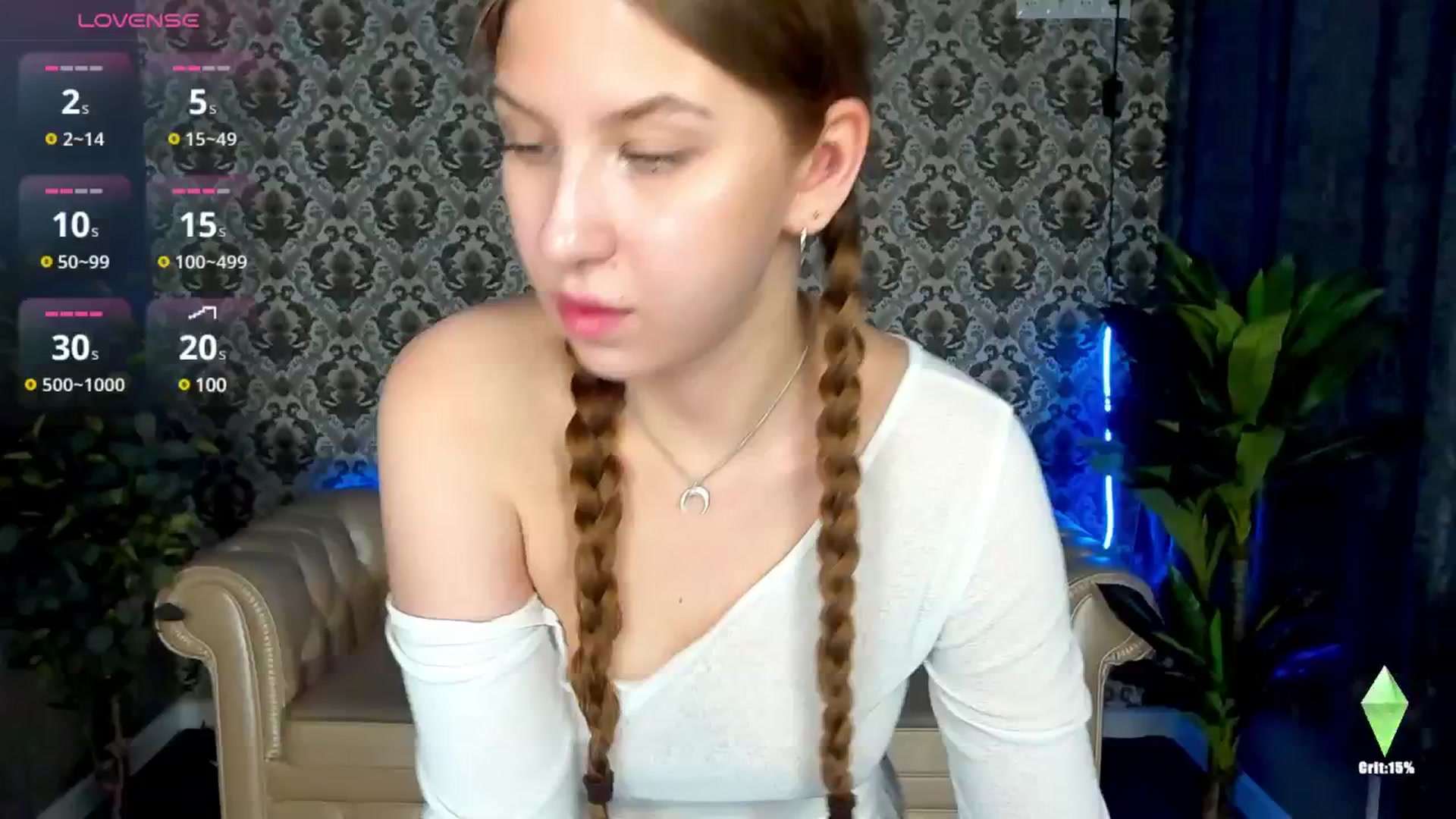 Gallery image thumbnail from AureliaBliss's myfreecams stream on, 06/15/2025, 20:06 image 19 of 20
