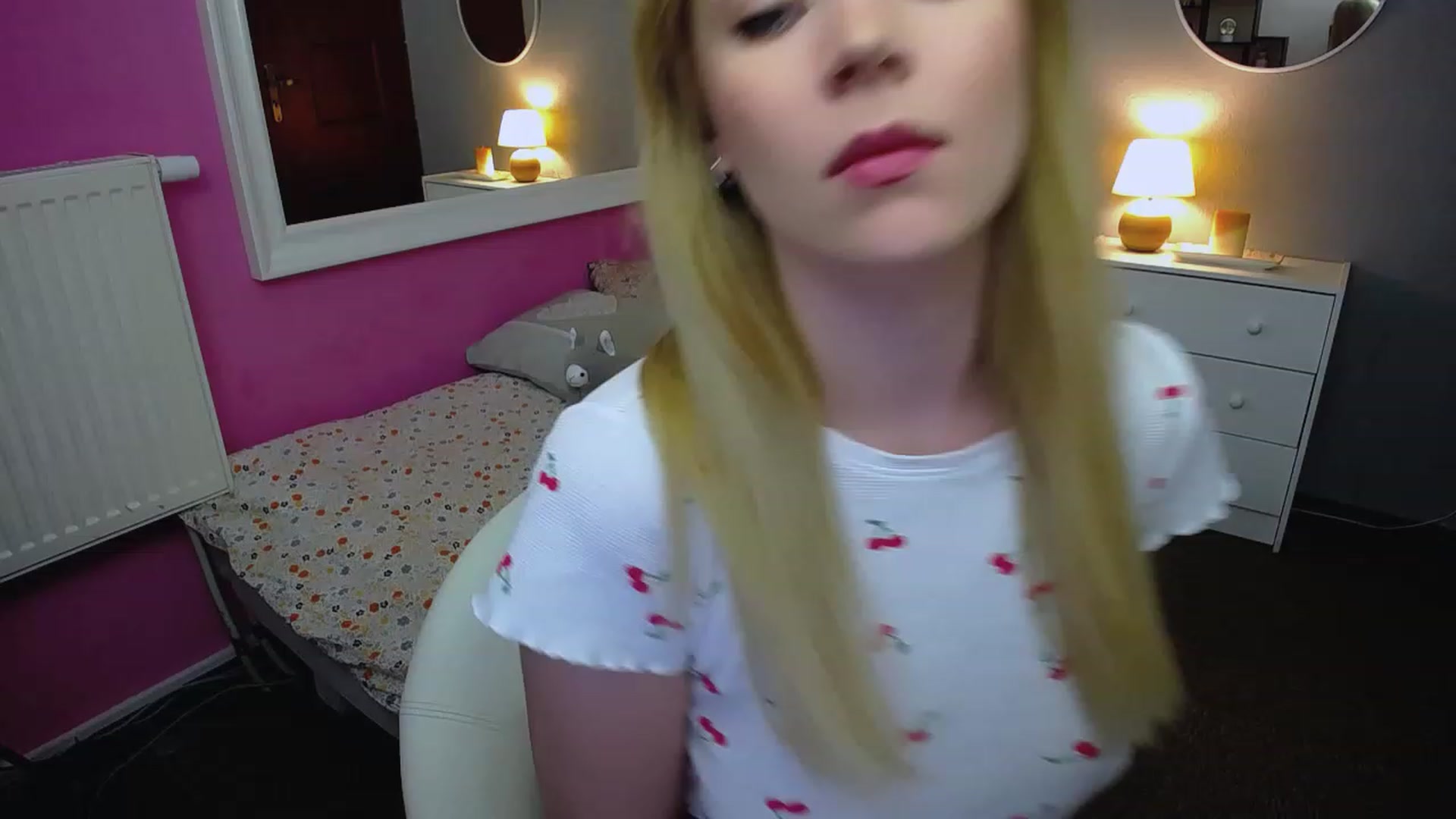 Gallery image thumbnail from AurelieSierra's myfreecams stream on, 07/07/2023, 11:58 image 14 of 20