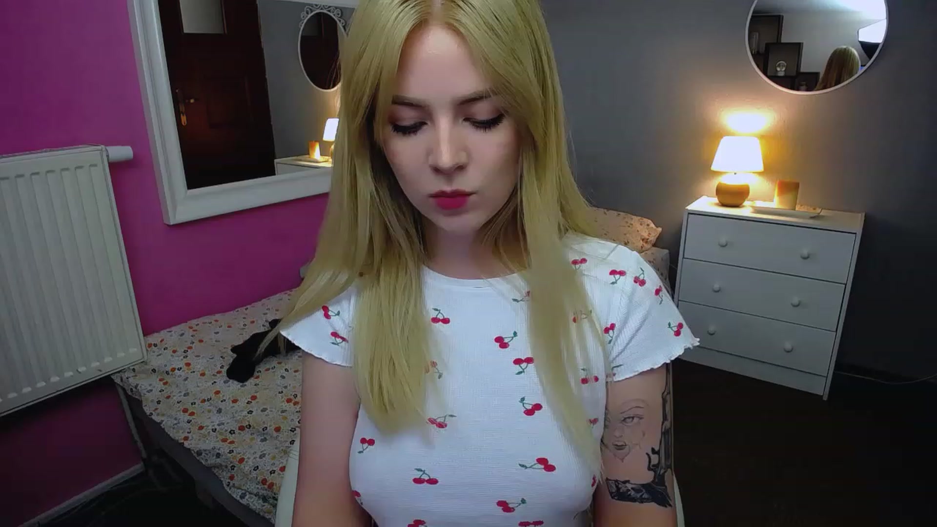 Gallery image thumbnail from AurelieSierra's myfreecams stream on, 07/07/2023, 11:58 image 20 of 20