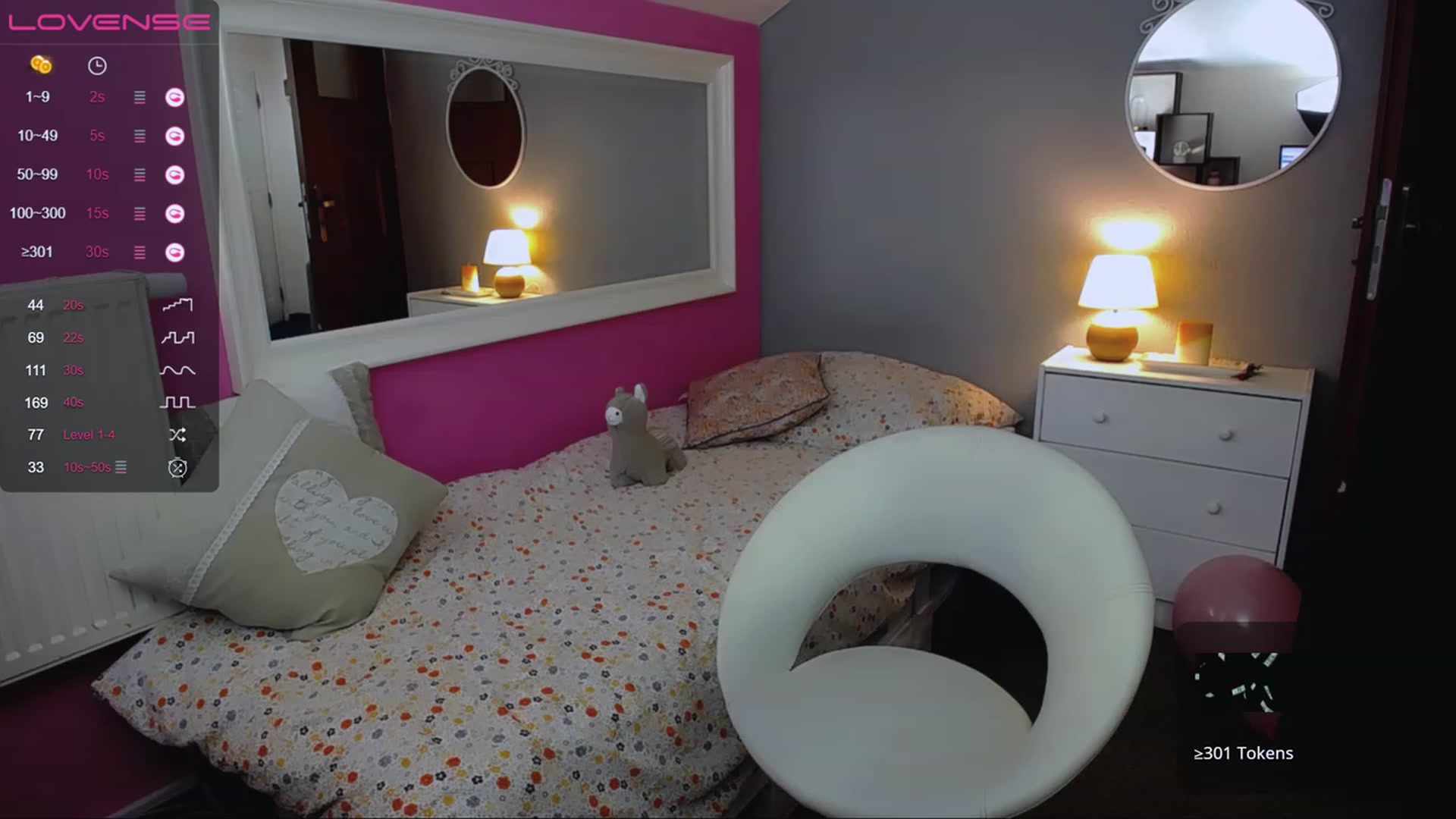 Gallery image thumbnail from AurelieSierra's myfreecams stream on, 08/03/2023, 11:53 image 14 of 20