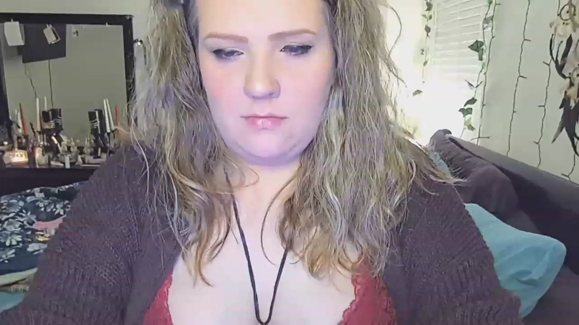 Gallery image thumbnail from AuriaWade's myfreecams stream on, 02/13/2023, 05:53 image 6 of 20