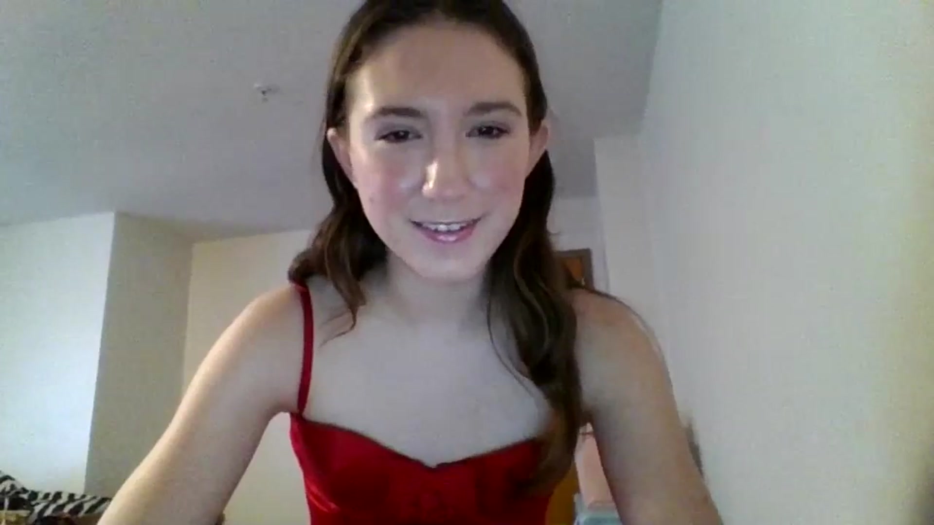 Gallery image thumbnail from Auriella2004's myfreecams stream on, 12/13/2023, 15:57 image 2 of 20