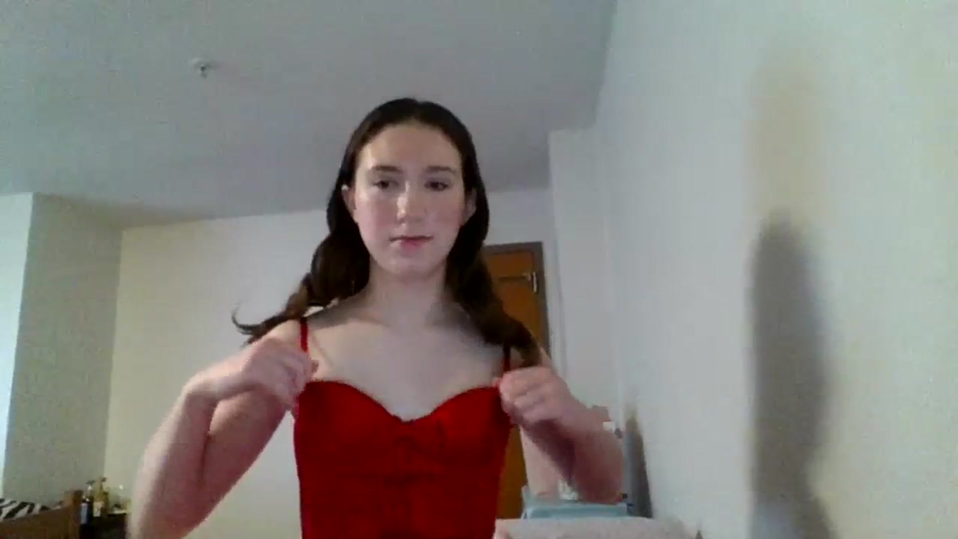 Gallery image thumbnail from Auriella2004's myfreecams stream on, 12/13/2023, 15:57 image 17 of 20