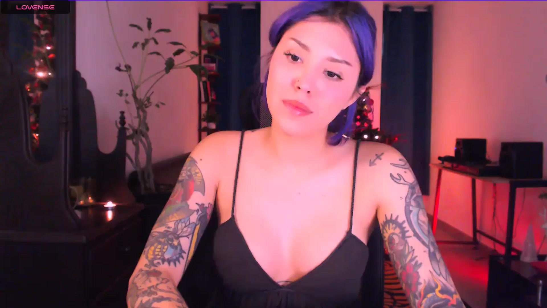 Gallery image thumbnail from AuroraBeckett's myfreecams stream on, 11/17/2025, 05:47 image 13 of 20