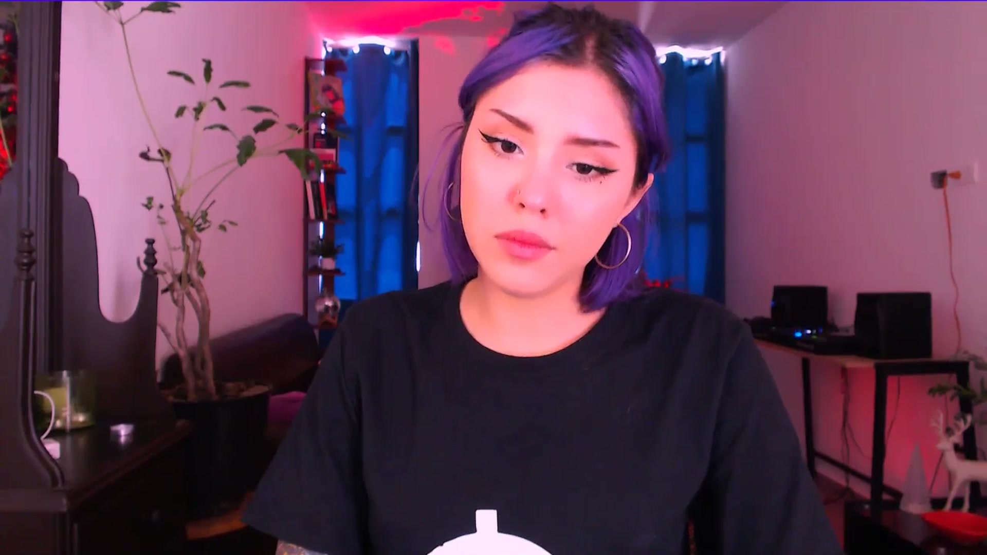 Gallery image thumbnail from AuroraBeckett's myfreecams stream on, 11/18/2025, 16:28 image 20 of 20