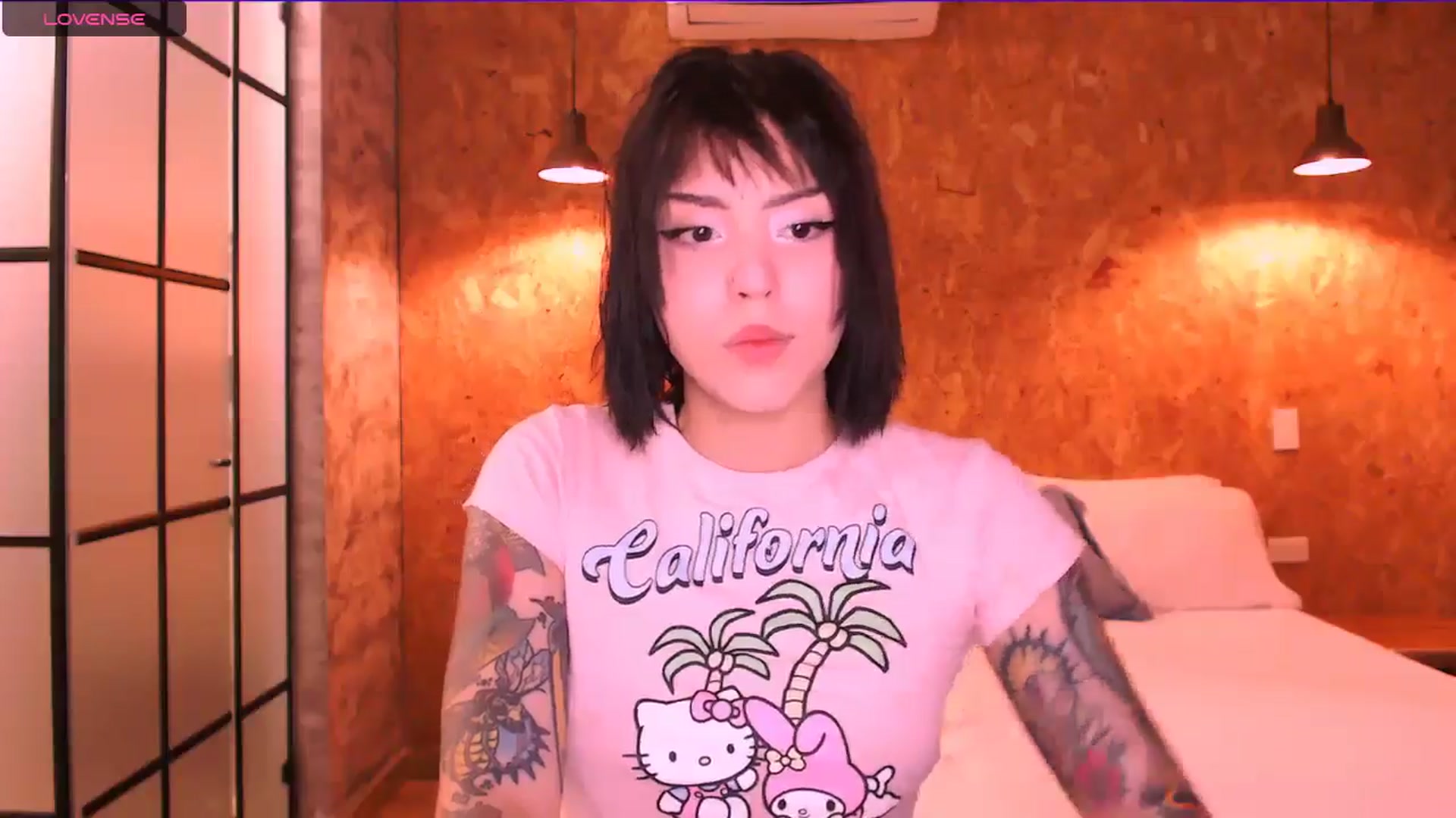 Gallery image thumbnail from AuroraBeckett's myfreecams stream on, 12/09/2025, 02:10 image 3 of 20