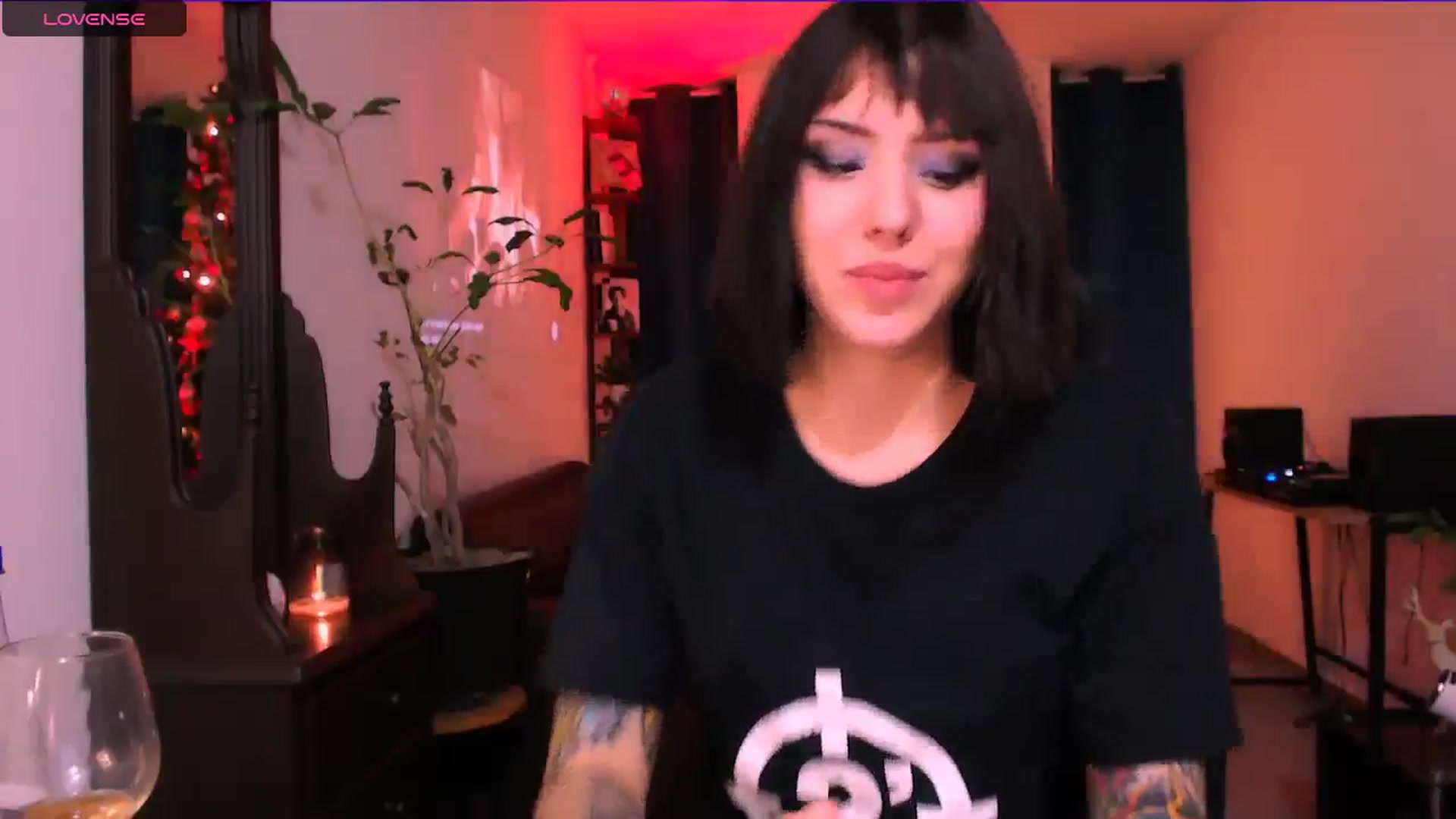Gallery image thumbnail from AuroraBeckett's myfreecams stream on, 12/17/2025, 07:26 image 13 of 20