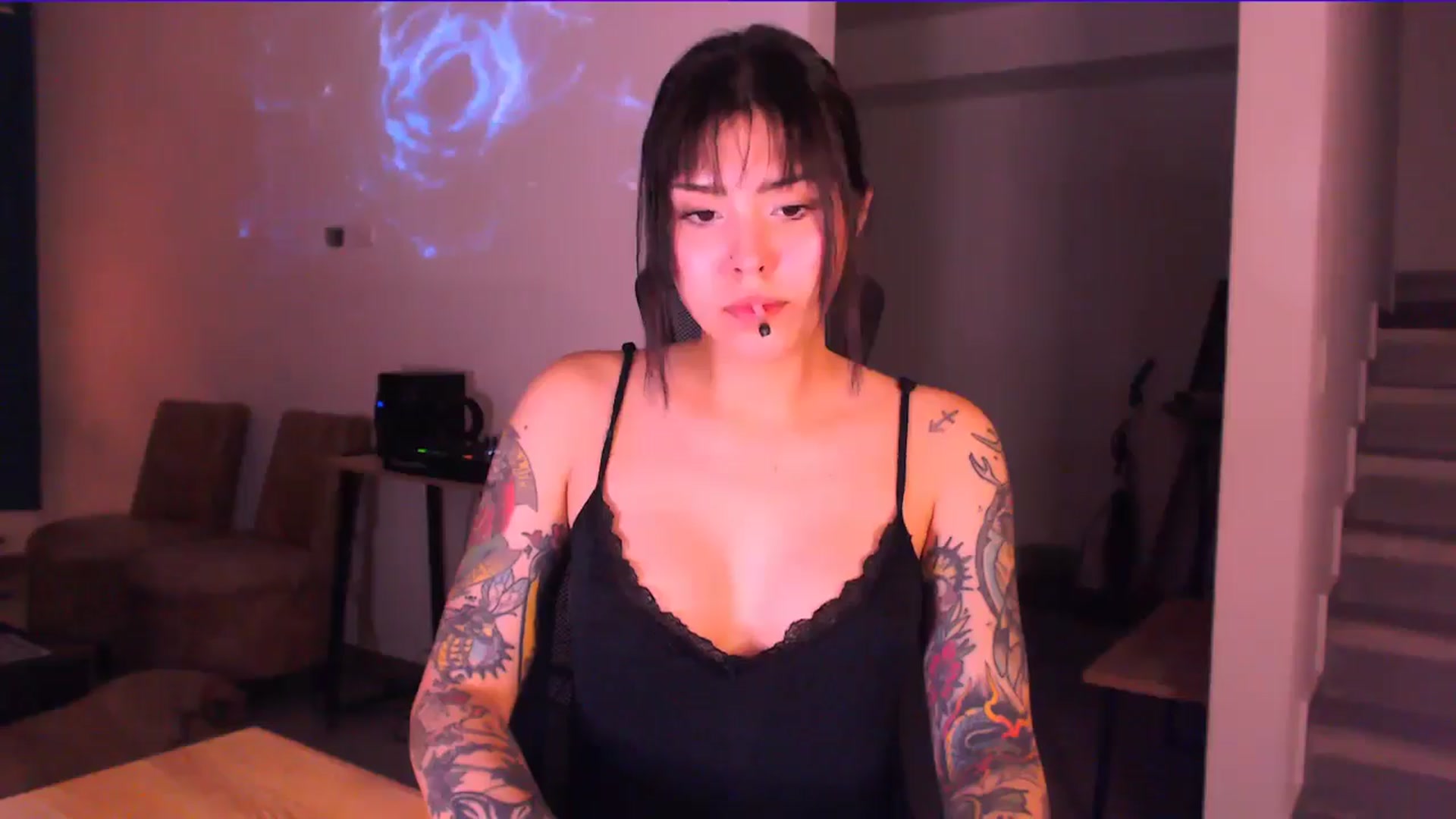 Gallery image thumbnail from AuroraBeckett's myfreecams stream on, 01/01/2026, 08:57 image 5 of 20