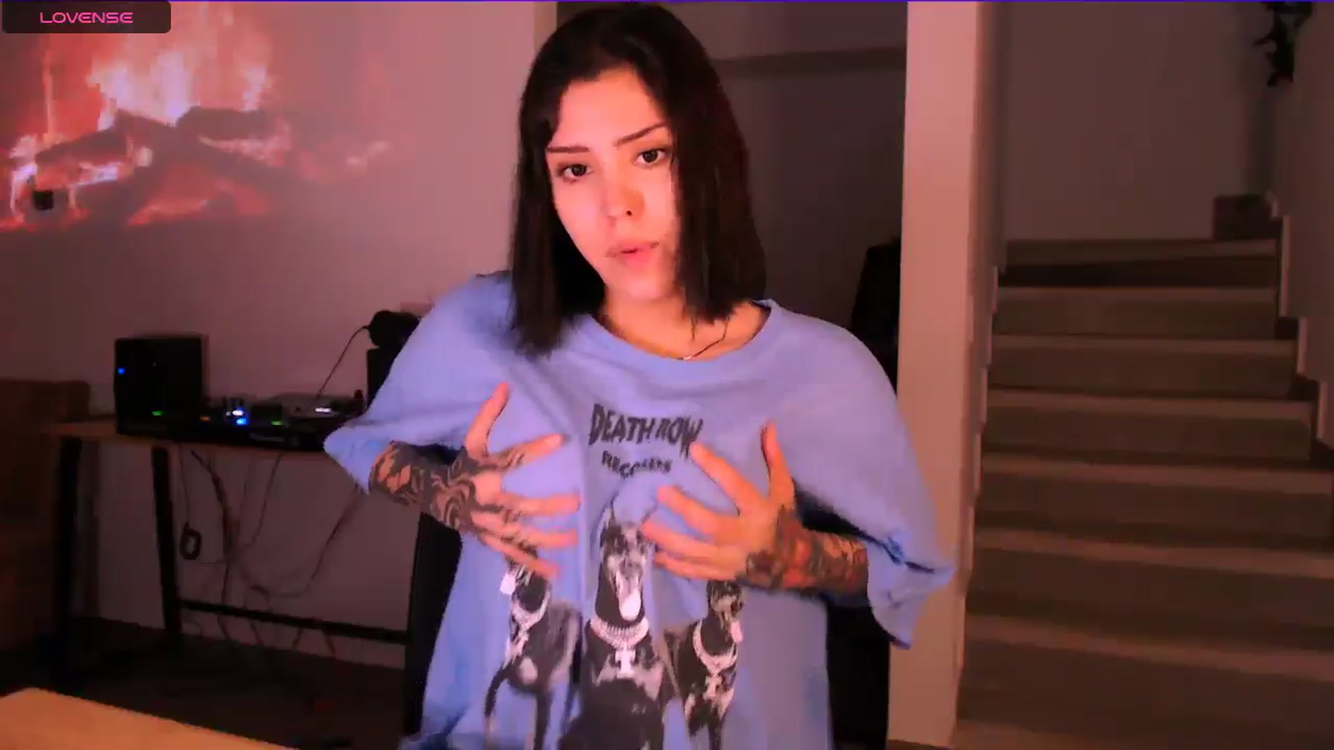 Gallery image thumbnail from AuroraBeckett's myfreecams stream on, 01/05/2026, 11:22 image 11 of 20