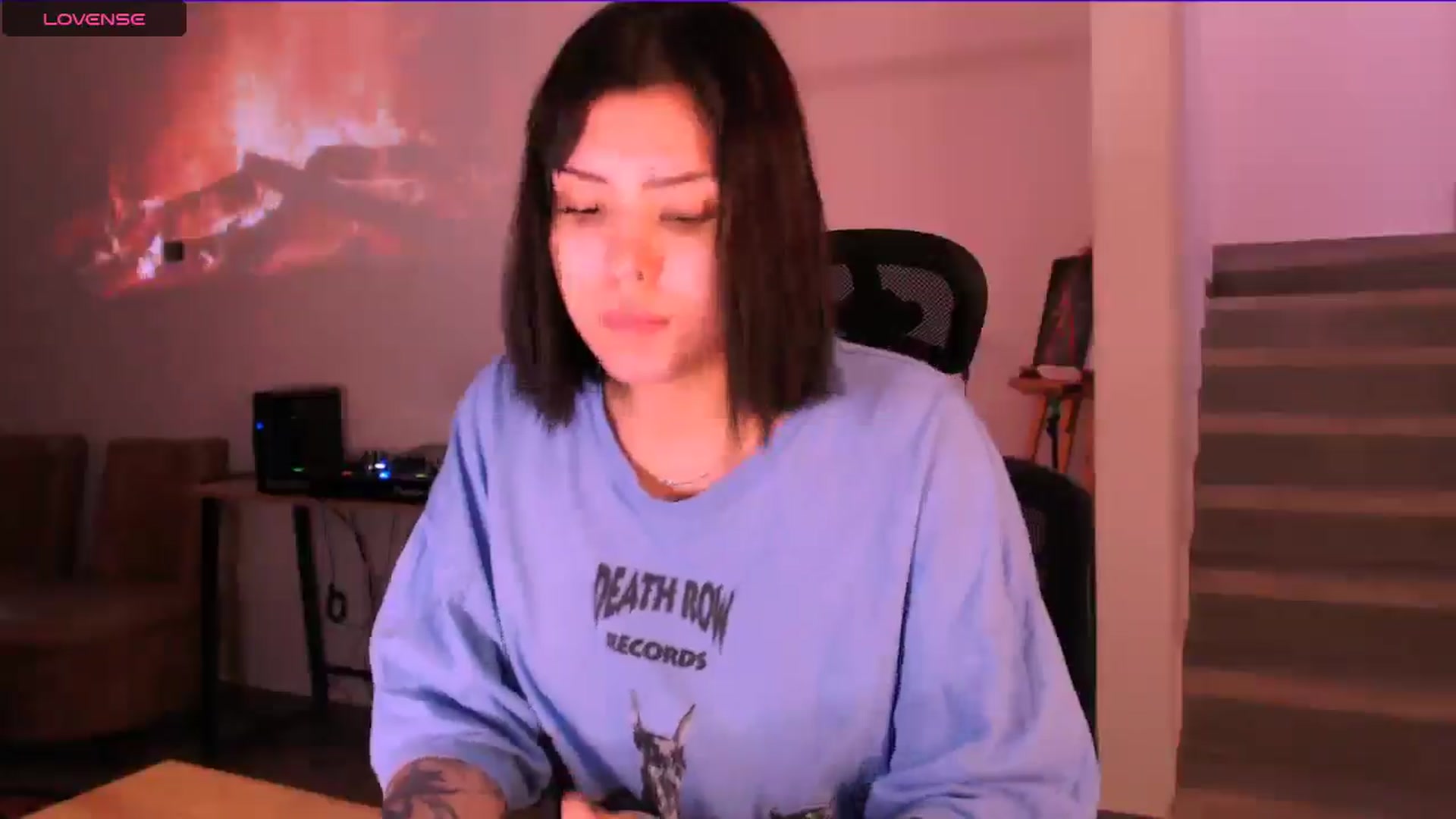 Gallery image thumbnail from AuroraBeckett's myfreecams stream on, 01/05/2026, 11:58 image 15 of 20