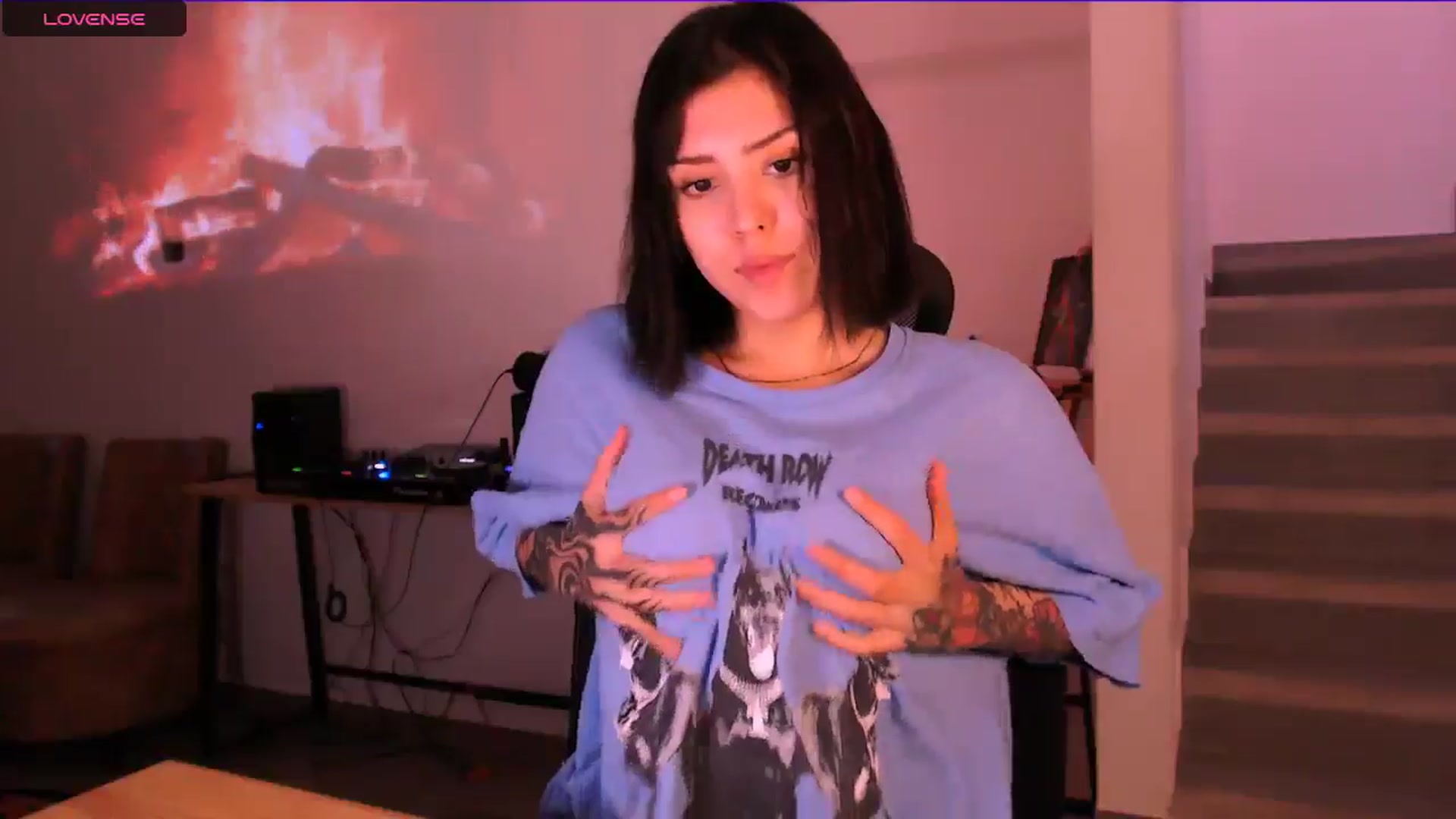 Gallery image thumbnail from AuroraBeckett's myfreecams stream on, 01/05/2026, 11:58 image 12 of 20