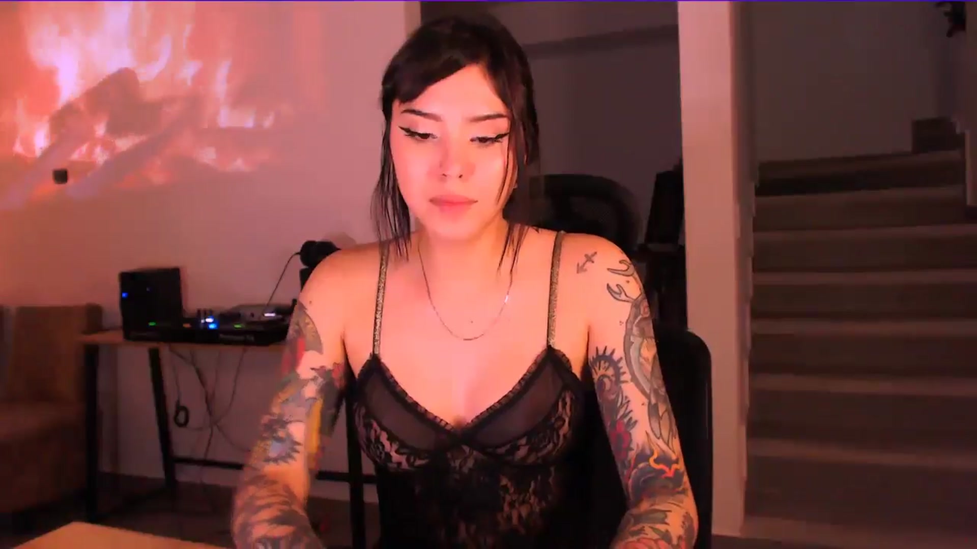Gallery image thumbnail from AuroraBeckett's myfreecams stream on, 01/06/2026, 08:29 image 11 of 20