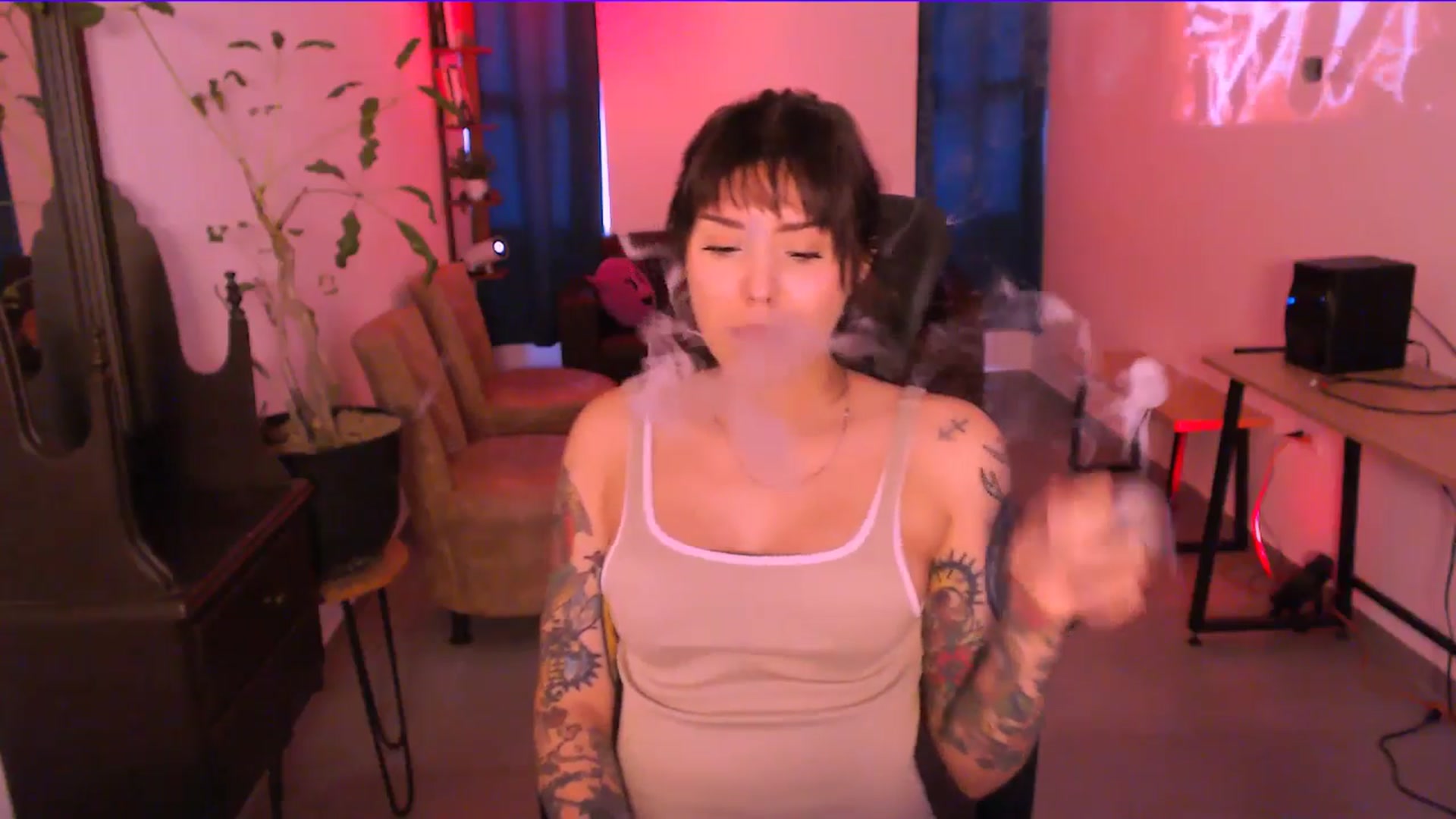 Gallery image thumbnail from AuroraBeckett's myfreecams stream on, 01/11/2026, 19:42 image 17 of 20