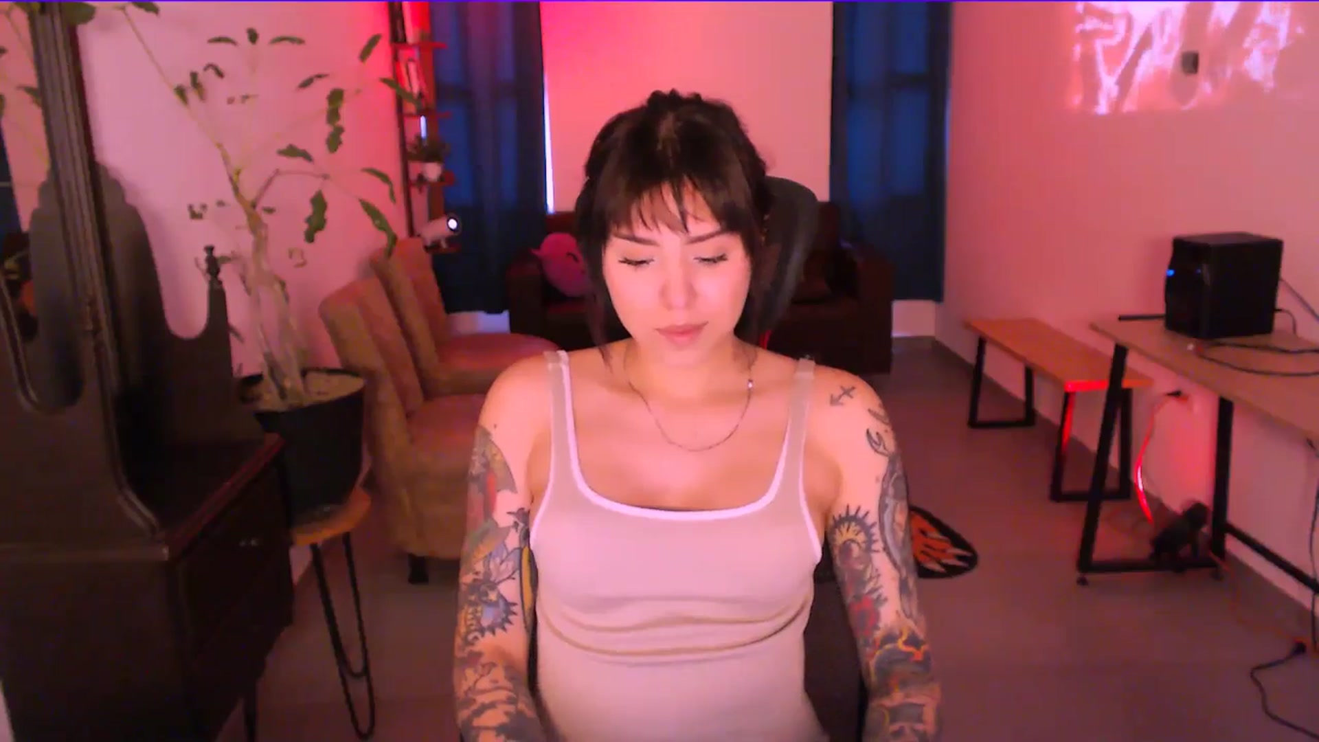 Gallery image thumbnail from AuroraBeckett's myfreecams stream on, 01/11/2026, 19:42 image 20 of 20