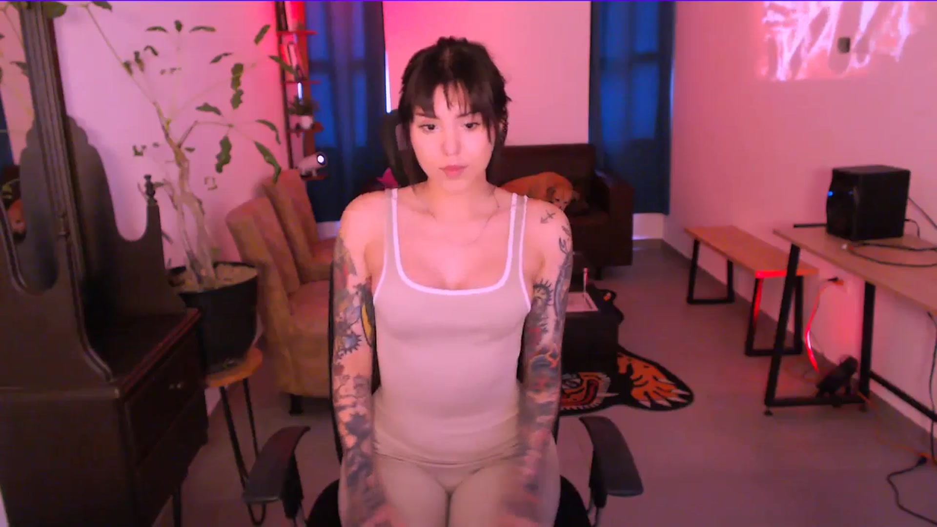 Gallery image thumbnail from AuroraBeckett's myfreecams stream on, 01/11/2026, 19:42 image 5 of 20