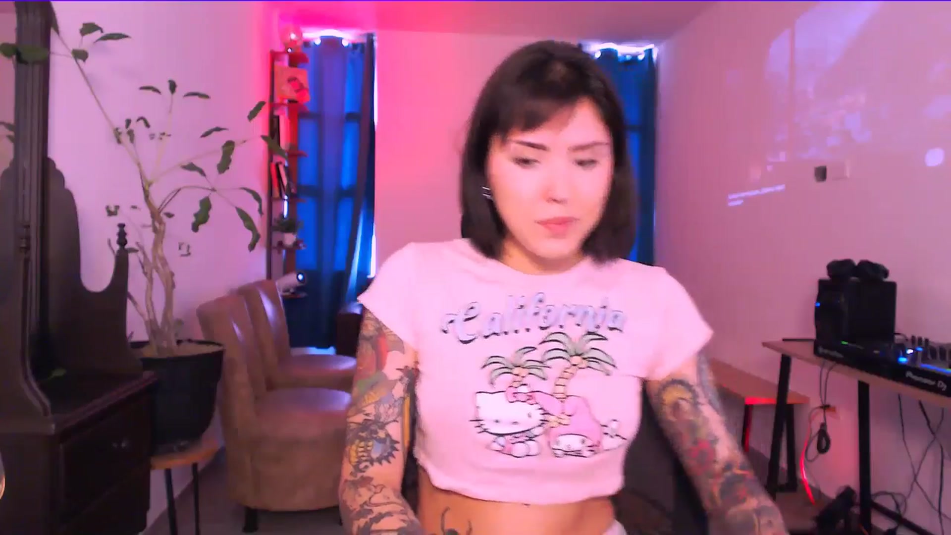 Gallery image thumbnail from AuroraBeckett's myfreecams stream on, 01/13/2026, 14:36 image 20 of 20