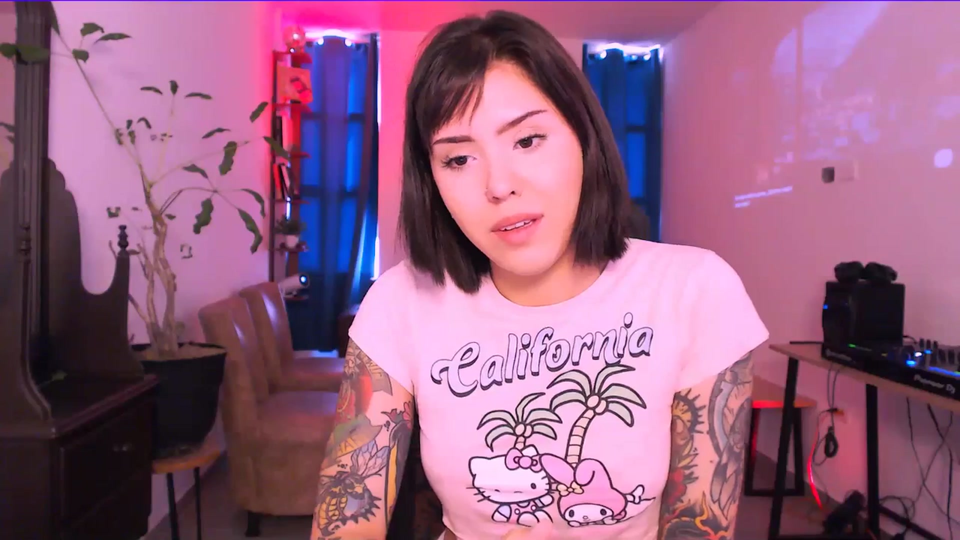 Gallery image thumbnail from AuroraBeckett's myfreecams stream on, 01/13/2026, 14:36 image 13 of 20