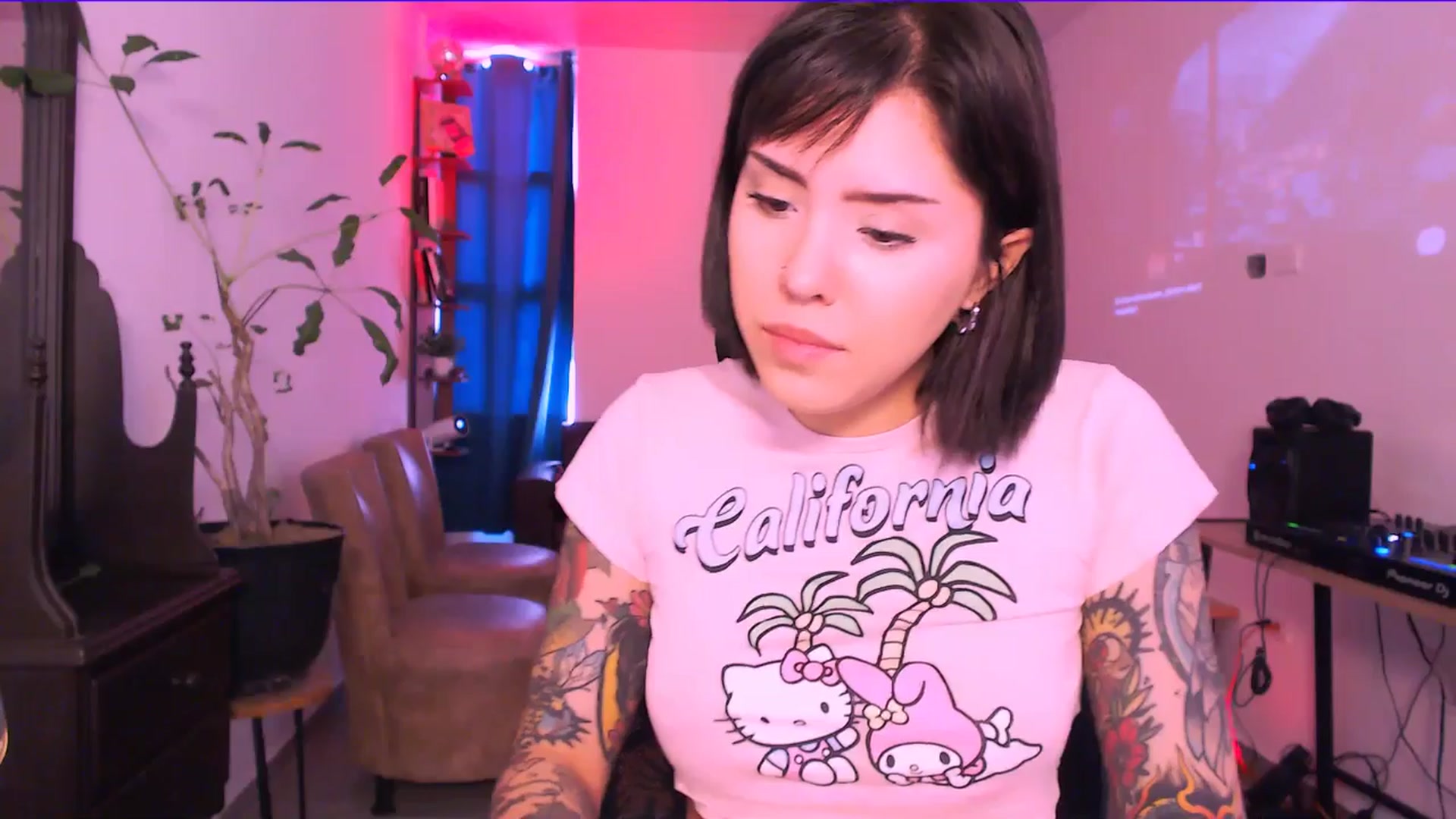 Gallery image thumbnail from AuroraBeckett's myfreecams stream on, 01/13/2026, 14:36 image 19 of 20