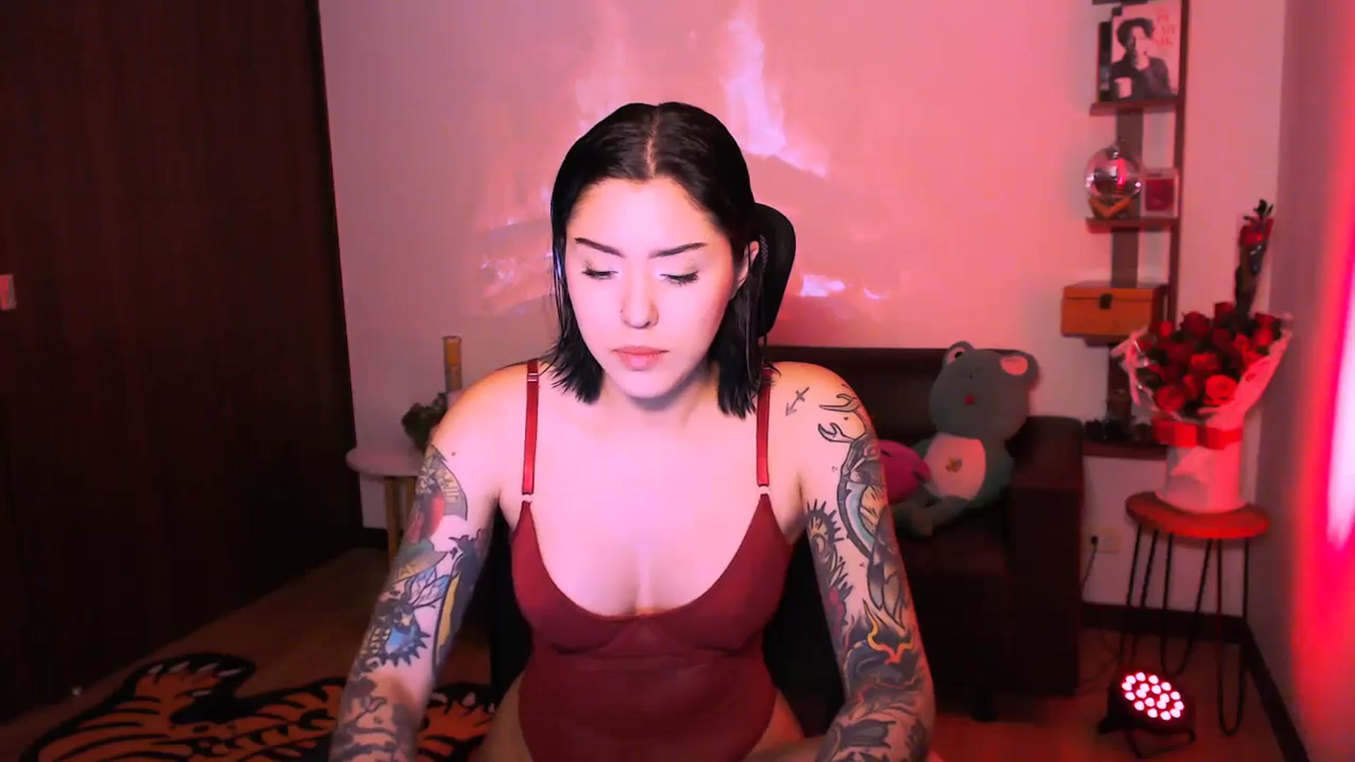 Gallery image thumbnail from AuroraBeckett's myfreecams stream on, 02/16/2026, 09:39 image 3 of 20