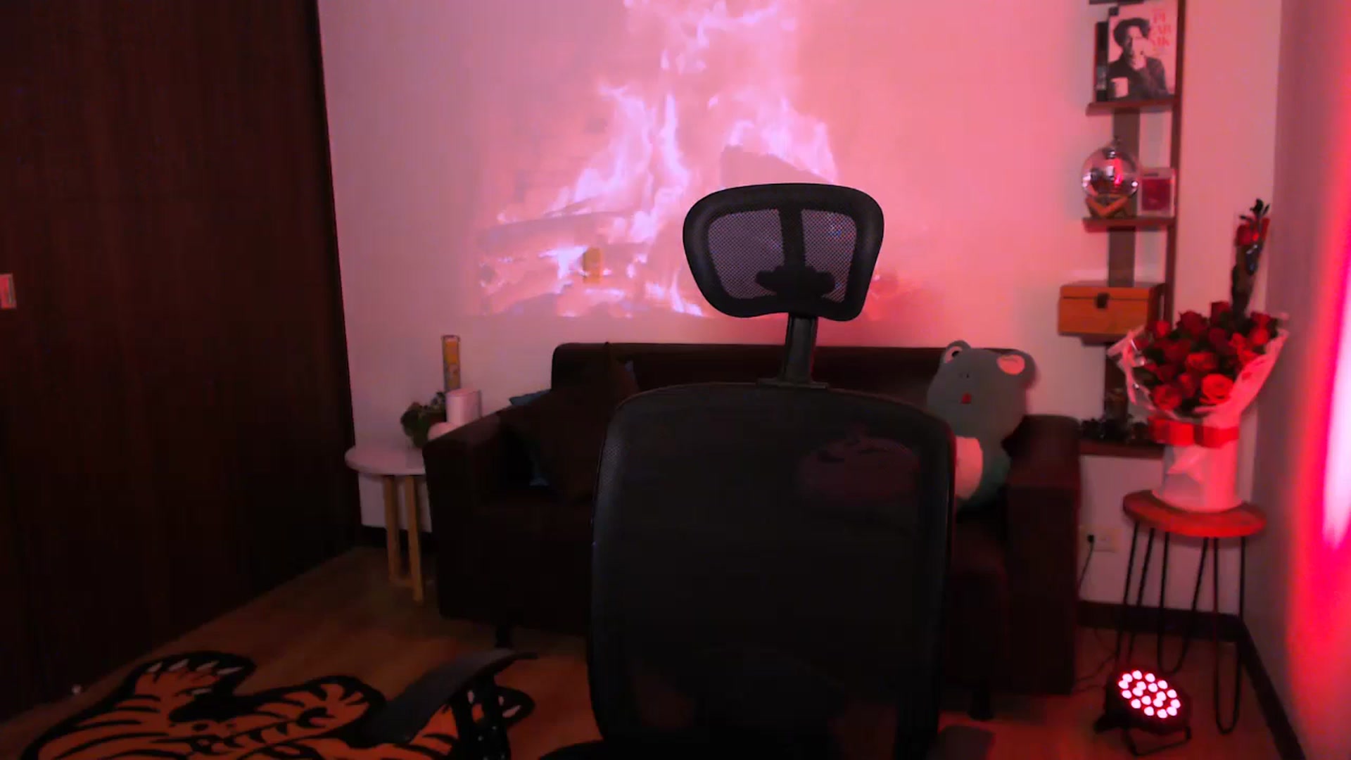 Gallery image thumbnail from AuroraBeckett's myfreecams stream on, 02/16/2026, 09:39 image 2 of 20