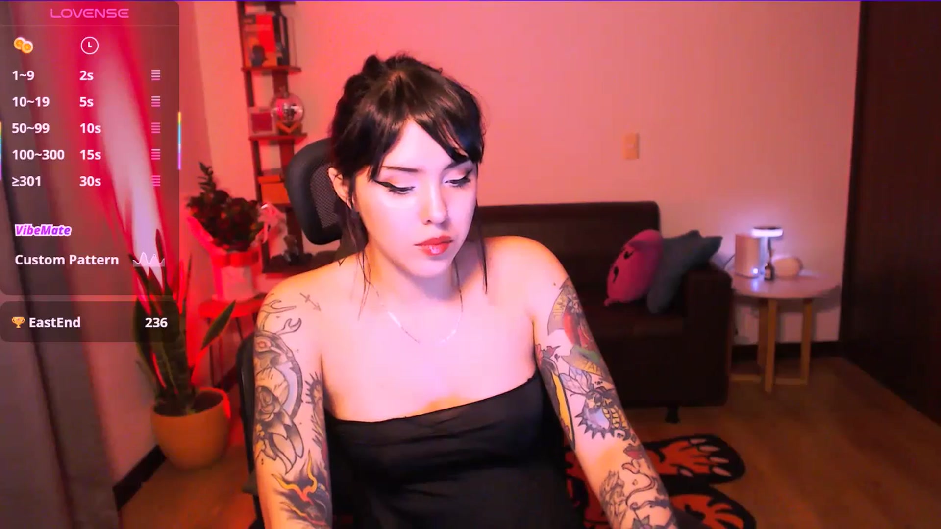 Gallery image thumbnail from AuroraBeckett's myfreecams stream on, 03/07/2026, 10:18 image 2 of 20