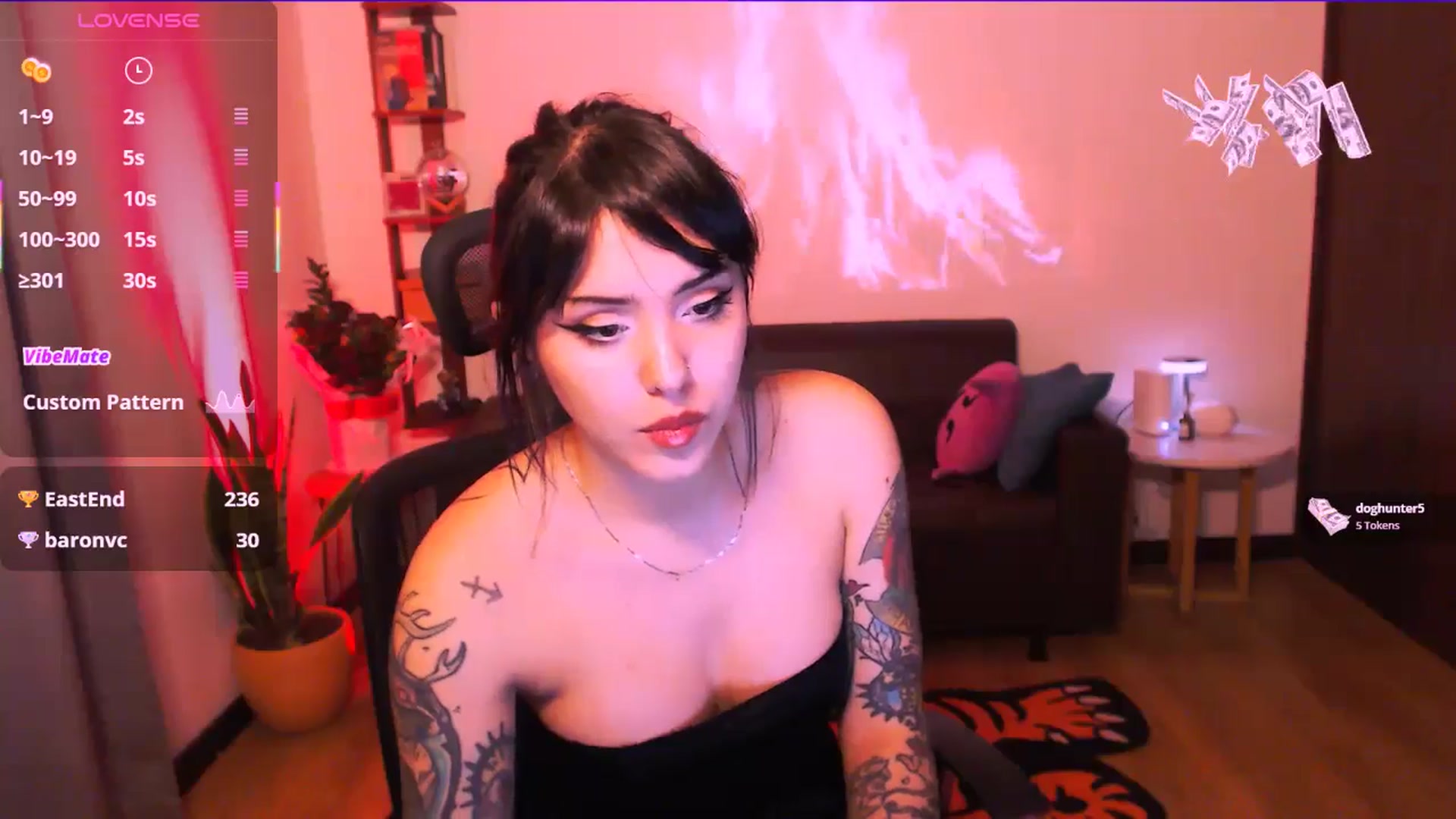 Gallery image thumbnail from AuroraBeckett's myfreecams stream on, 03/07/2026, 10:18 image 8 of 20