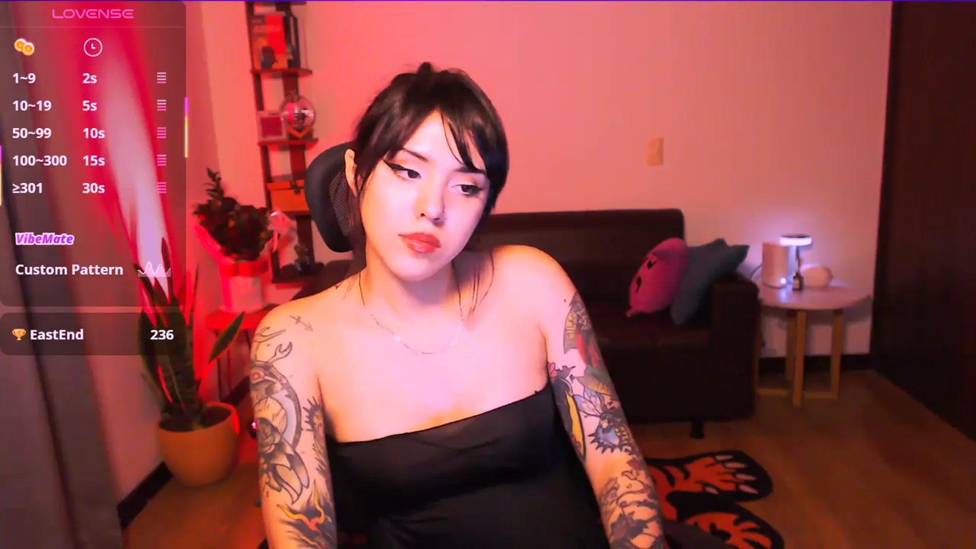 Gallery image thumbnail from AuroraBeckett's myfreecams stream on, 03/07/2026, 10:18 image 4 of 20