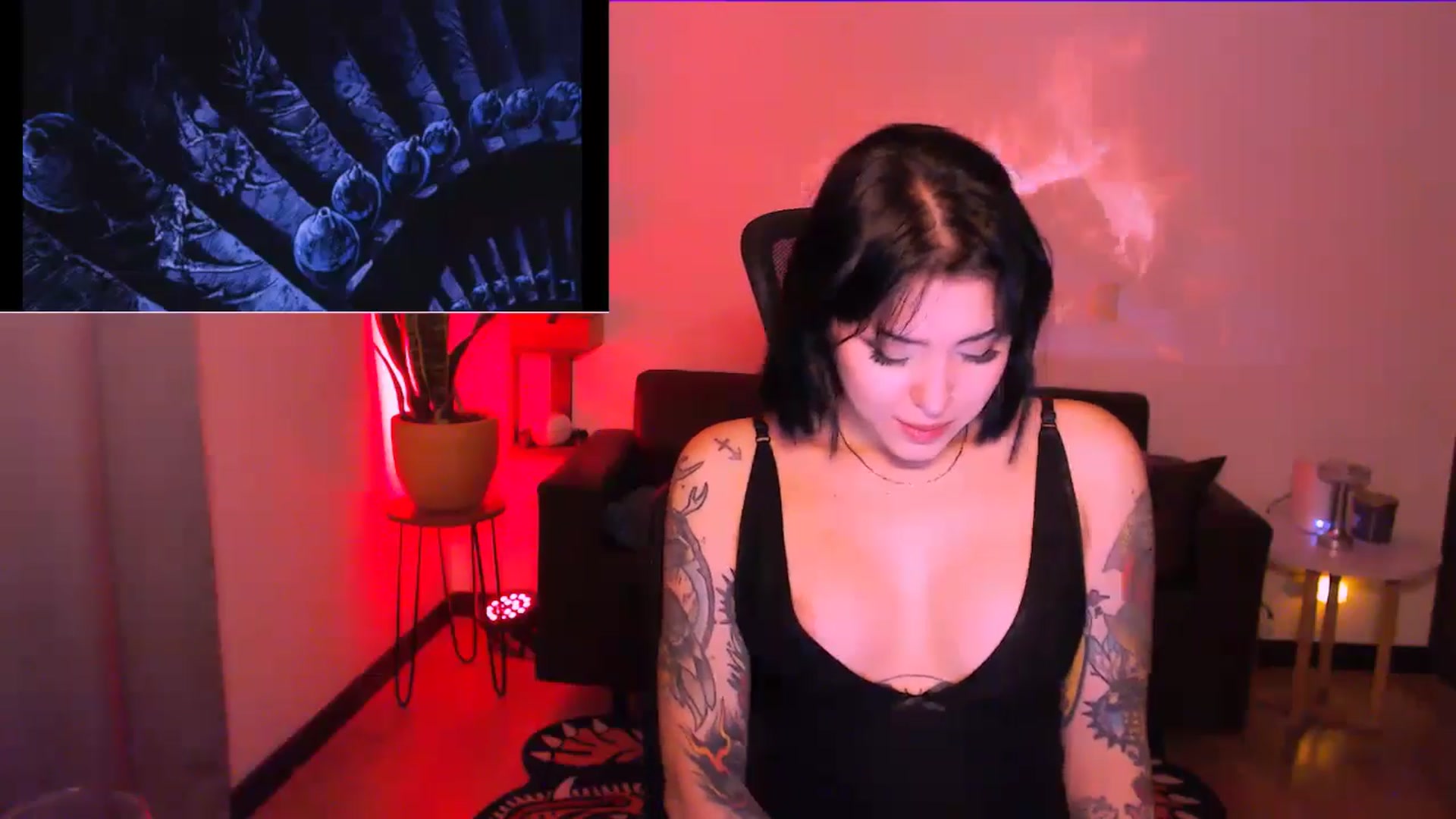 Gallery image thumbnail from AuroraBeckett's myfreecams stream on, 03/31/2026, 07:59 image 3 of 20