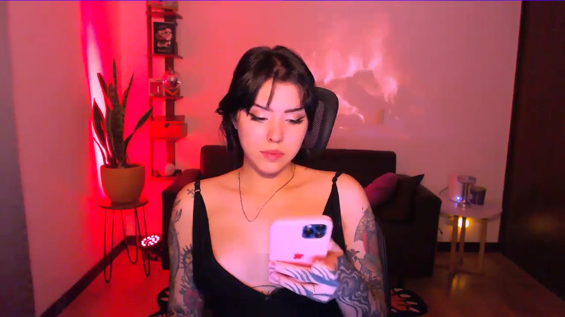 Gallery image thumbnail from AuroraBeckett's myfreecams stream on, 03/31/2026, 08:59 image 10 of 20