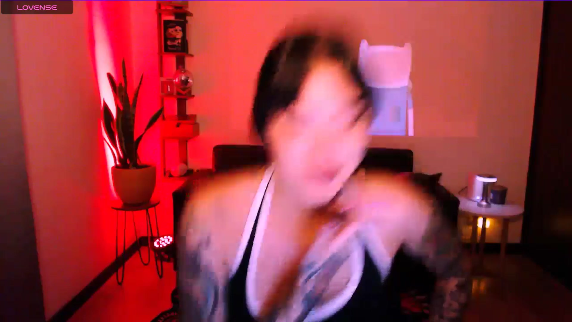 Gallery image thumbnail from AuroraBeckett's myfreecams stream on, 04/01/2026, 02:39 image 11 of 20