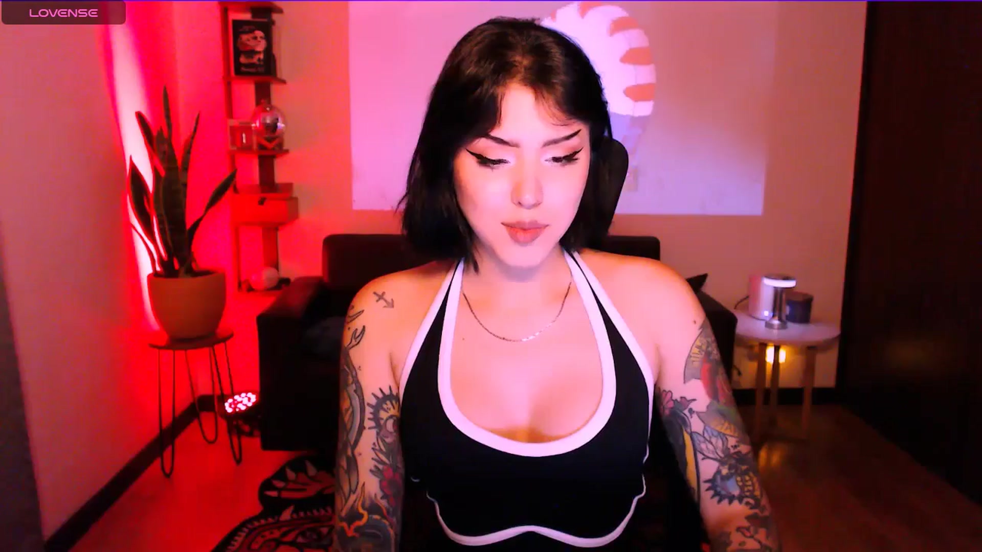 Gallery image thumbnail from AuroraBeckett's myfreecams stream on, 04/01/2026, 02:39 image 20 of 20