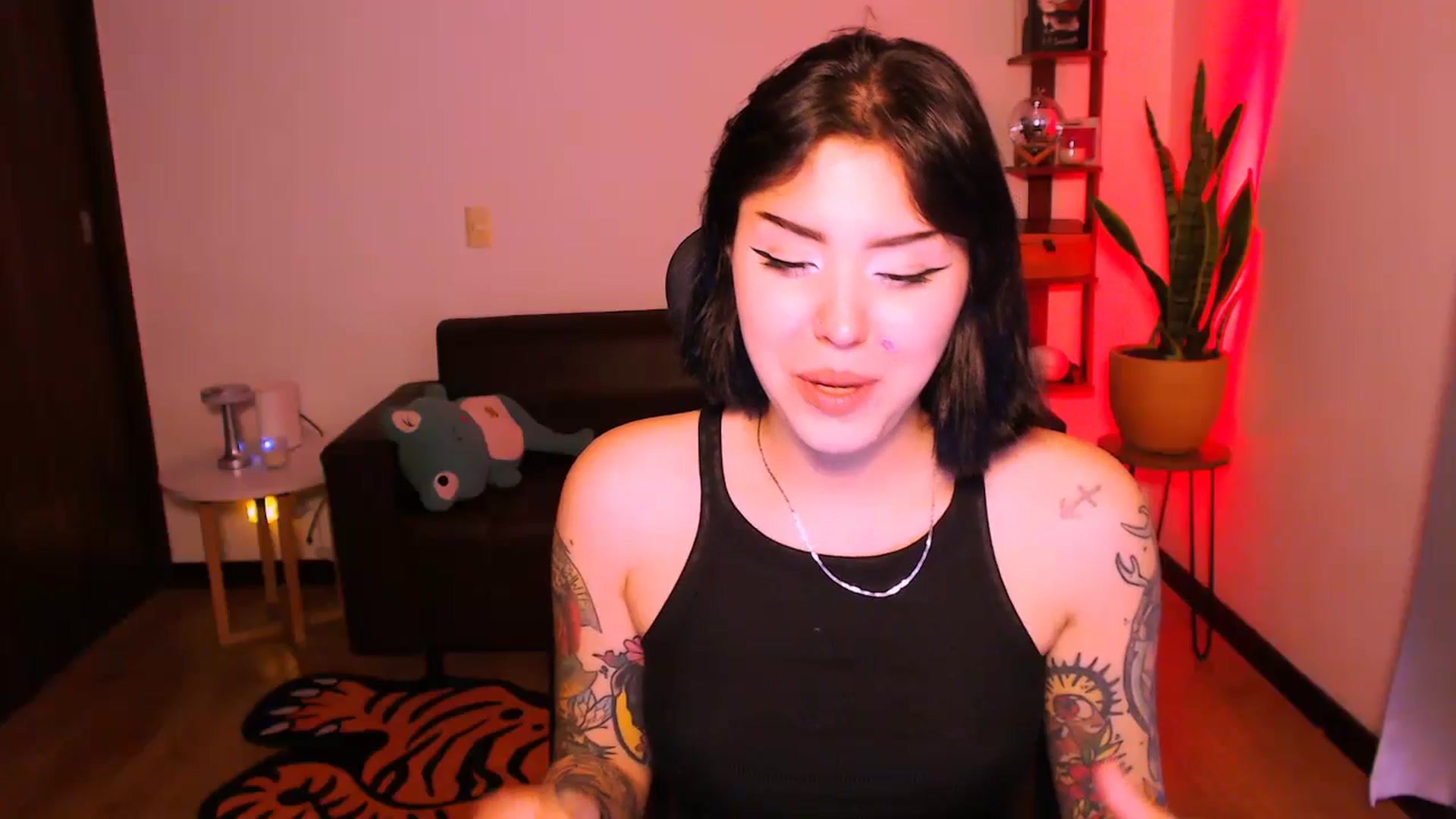 Gallery image thumbnail from AuroraBeckett's myfreecams stream on, 04/06/2026, 17:14 image 8 of 20