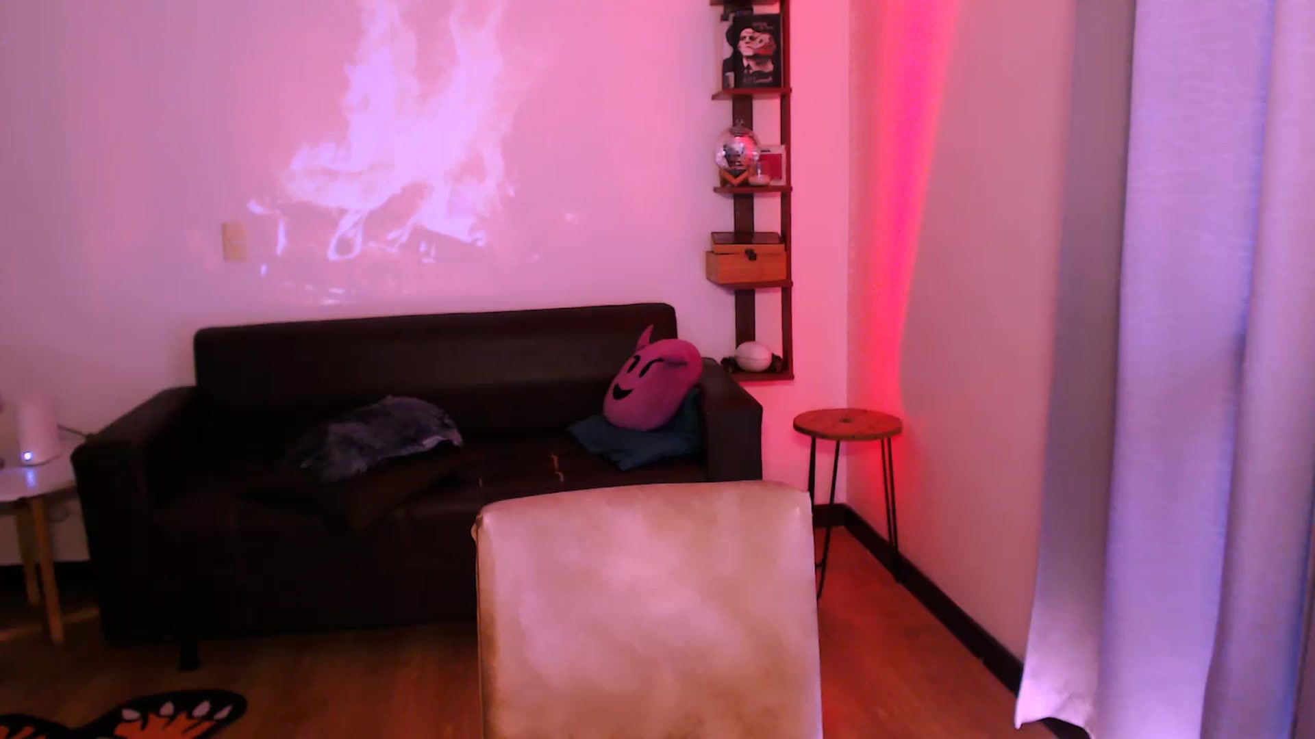 Gallery image thumbnail from AuroraBeckett's myfreecams stream on, 04/11/2026, 18:18 image 7 of 20