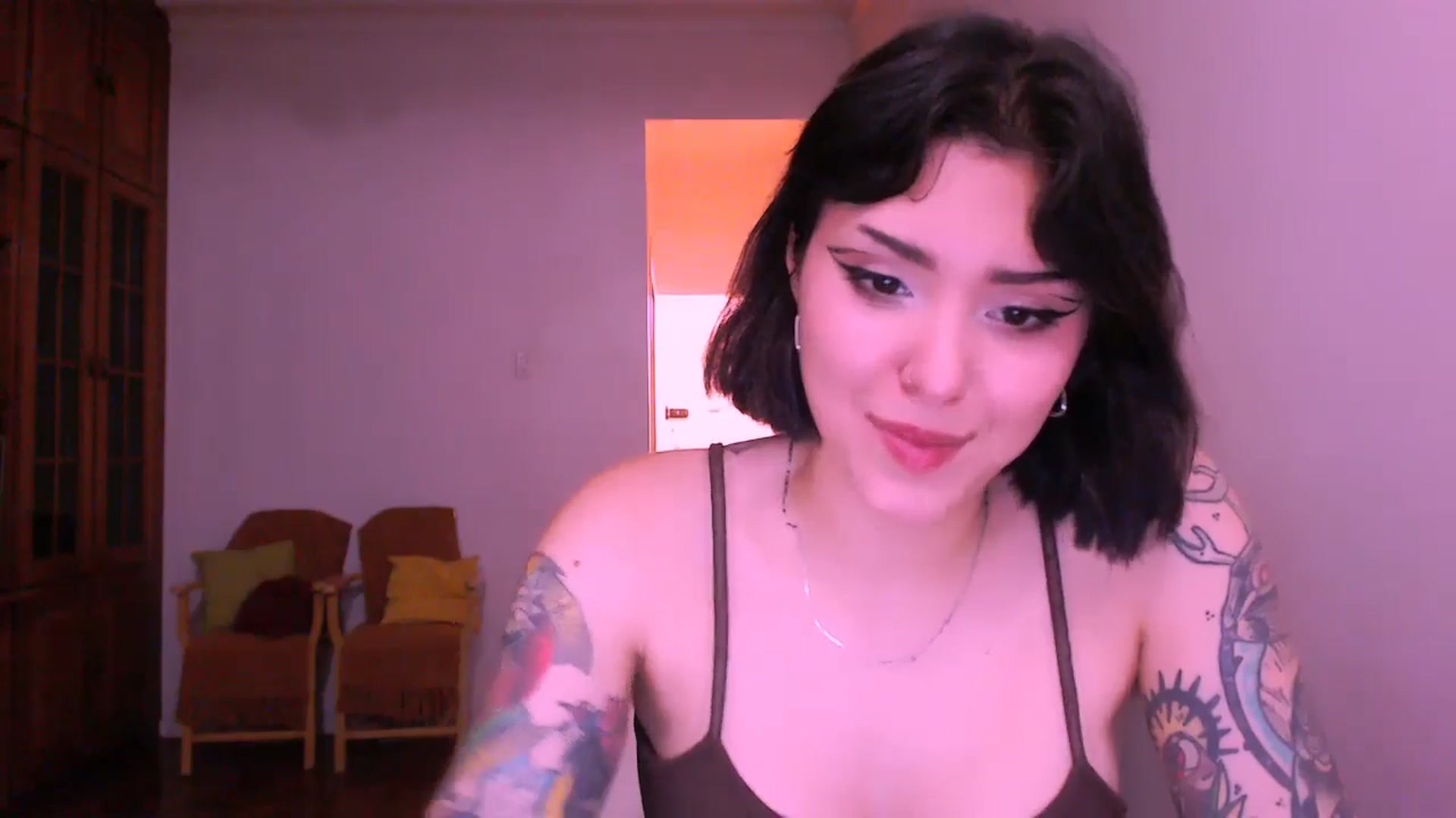 Gallery image thumbnail from AuroraBeckett's myfreecams stream on, 04/27/2026, 02:02 image 3 of 20