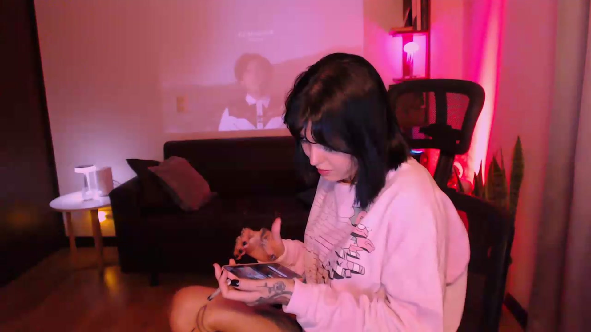 Gallery image thumbnail from AuroraBeckett's myfreecams stream on, 05/18/2026, 08:06 image 5 of 20