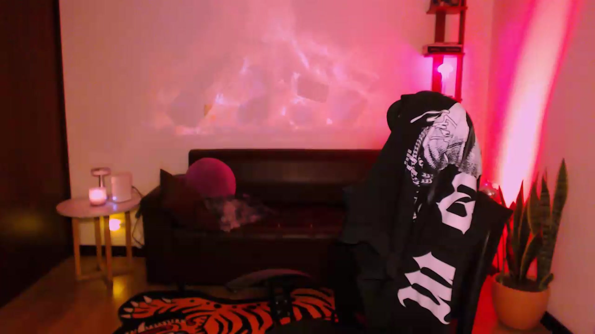 Gallery image thumbnail from AuroraBeckett's myfreecams stream on, 06/04/2026, 08:26 image 20 of 20
