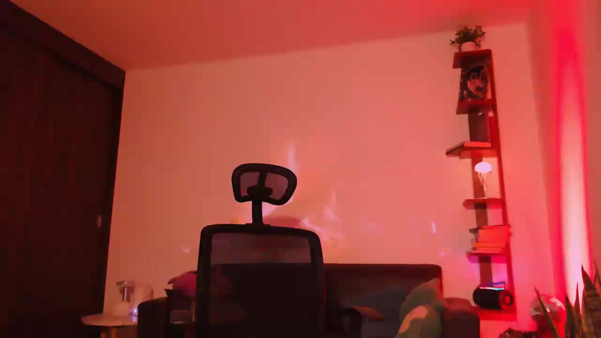 Gallery image thumbnail from AuroraBeckett's myfreecams stream on, 06/15/2026, 03:24 image 4 of 20