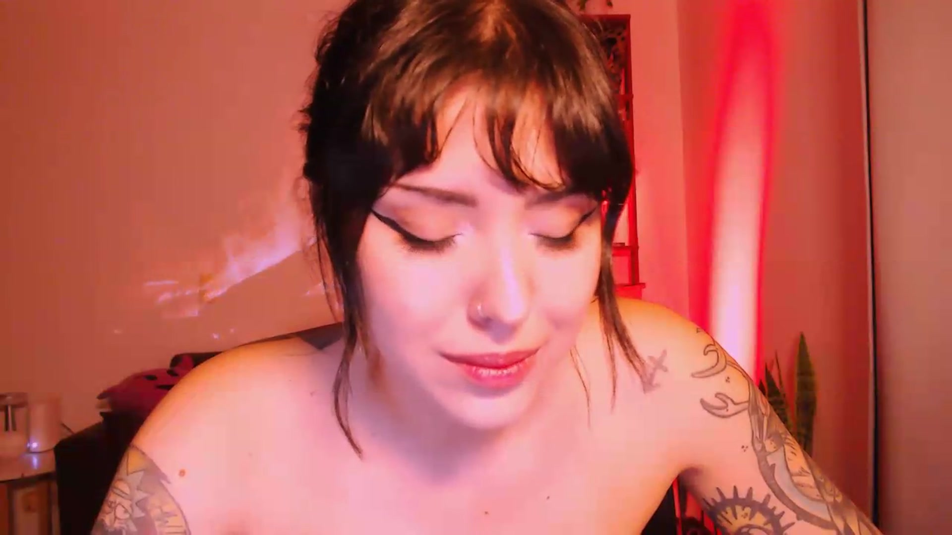 Gallery image thumbnail from AuroraBeckett's myfreecams stream on, 06/15/2026, 03:24 image 17 of 20