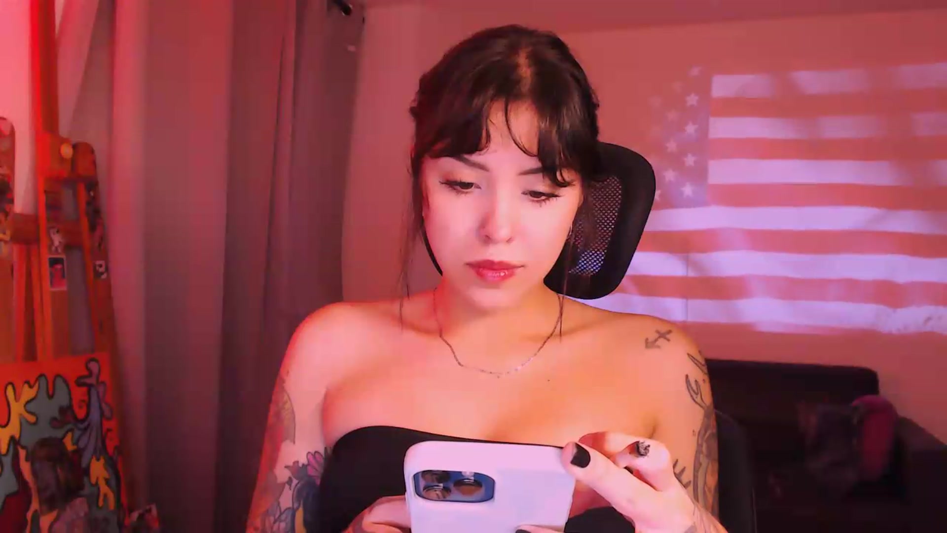 Gallery image thumbnail from AuroraBeckett's myfreecams stream on, 07/05/2026, 05:05 image 5 of 20