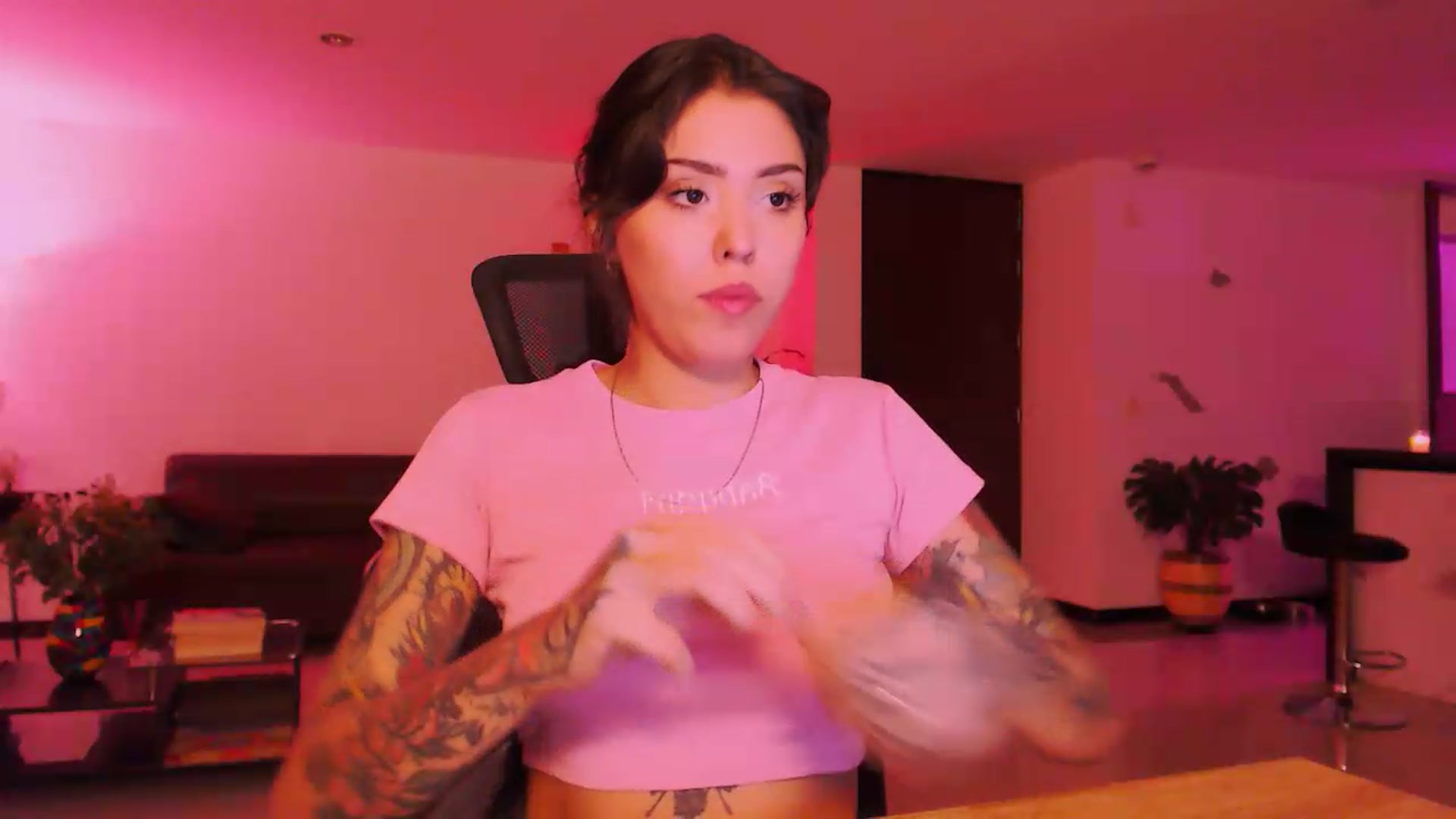 Gallery image thumbnail from AuroraBeckett's myfreecams stream on, 08/11/2026, 07:27 image 16 of 20