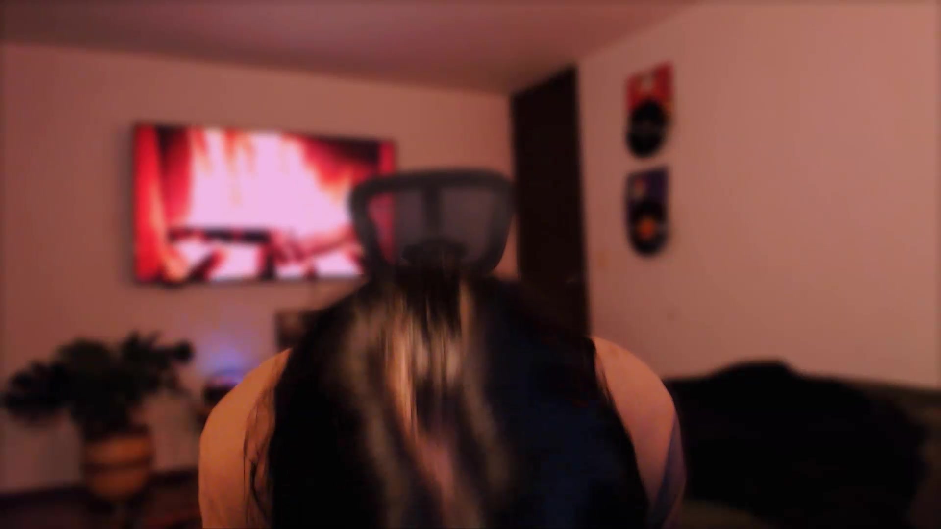Gallery image thumbnail from AuroraBeckett's myfreecams stream on, 08/19/2026, 10:01 image 16 of 20