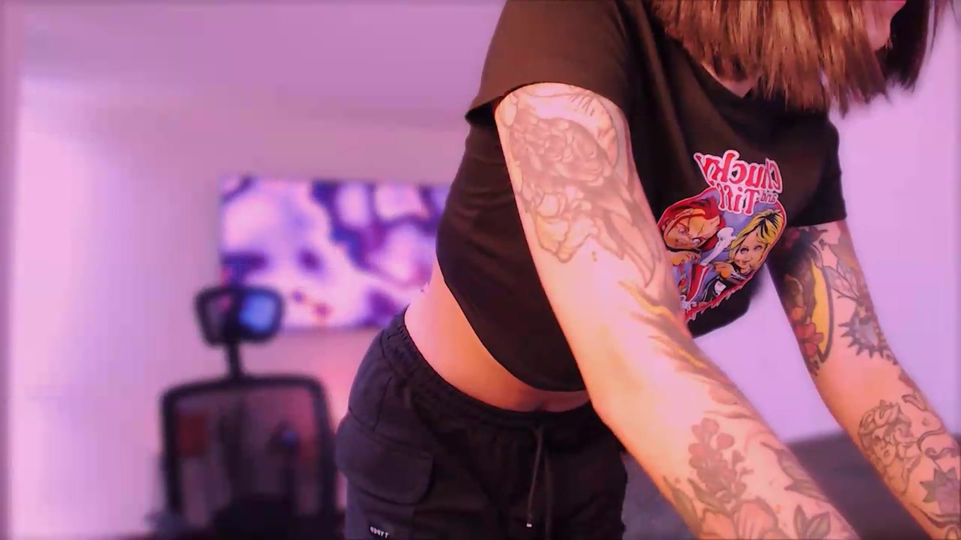 Gallery image thumbnail from AuroraBeckett's myfreecams stream on, 08/25/2026, 17:47 image 16 of 20