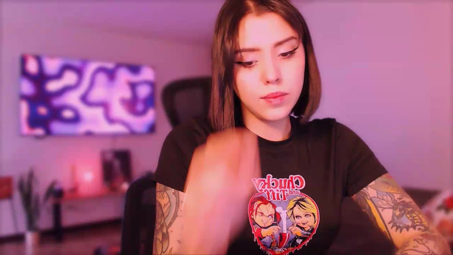 Gallery image thumbnail from AuroraBeckett's myfreecams stream on, 08/25/2026, 17:47 image 19 of 20
