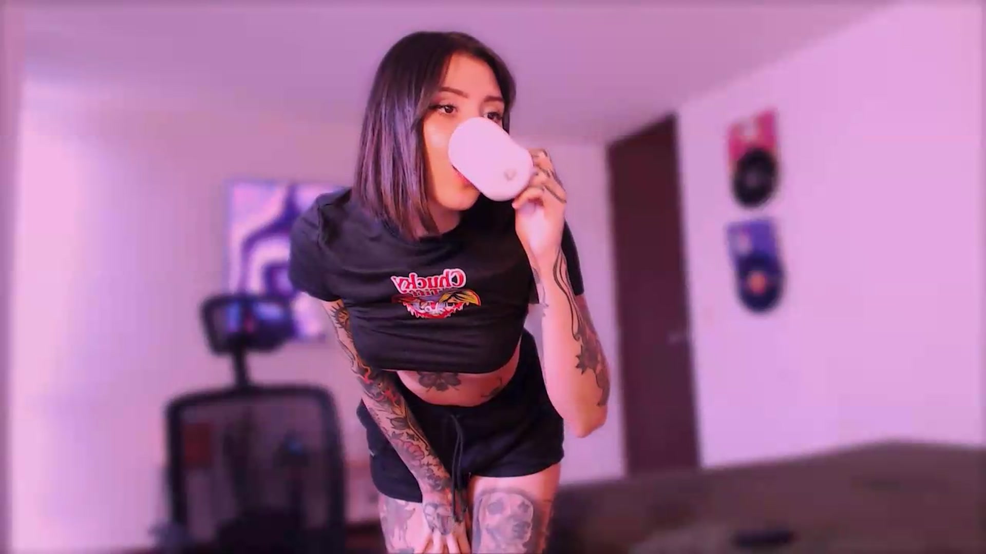 Gallery image thumbnail from AuroraBeckett's myfreecams stream on, 08/25/2026, 17:47 image 17 of 20