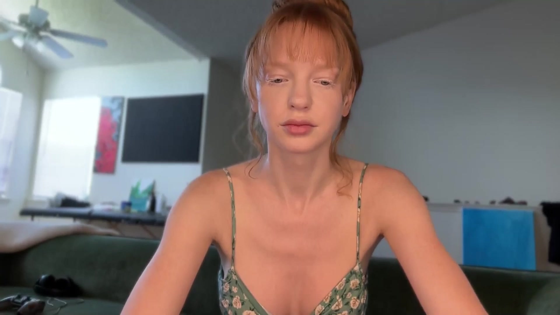 Gallery image thumbnail from AuroraBlossom's myfreecams stream on, 04/05/2026, 16:49 image 16 of 20