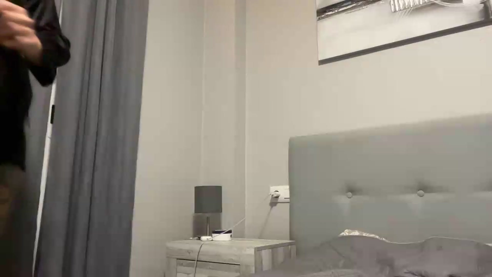 Gallery image thumbnail from AuroraKingg's myfreecams stream on, 07/19/2026, 20:55 image 9 of 20