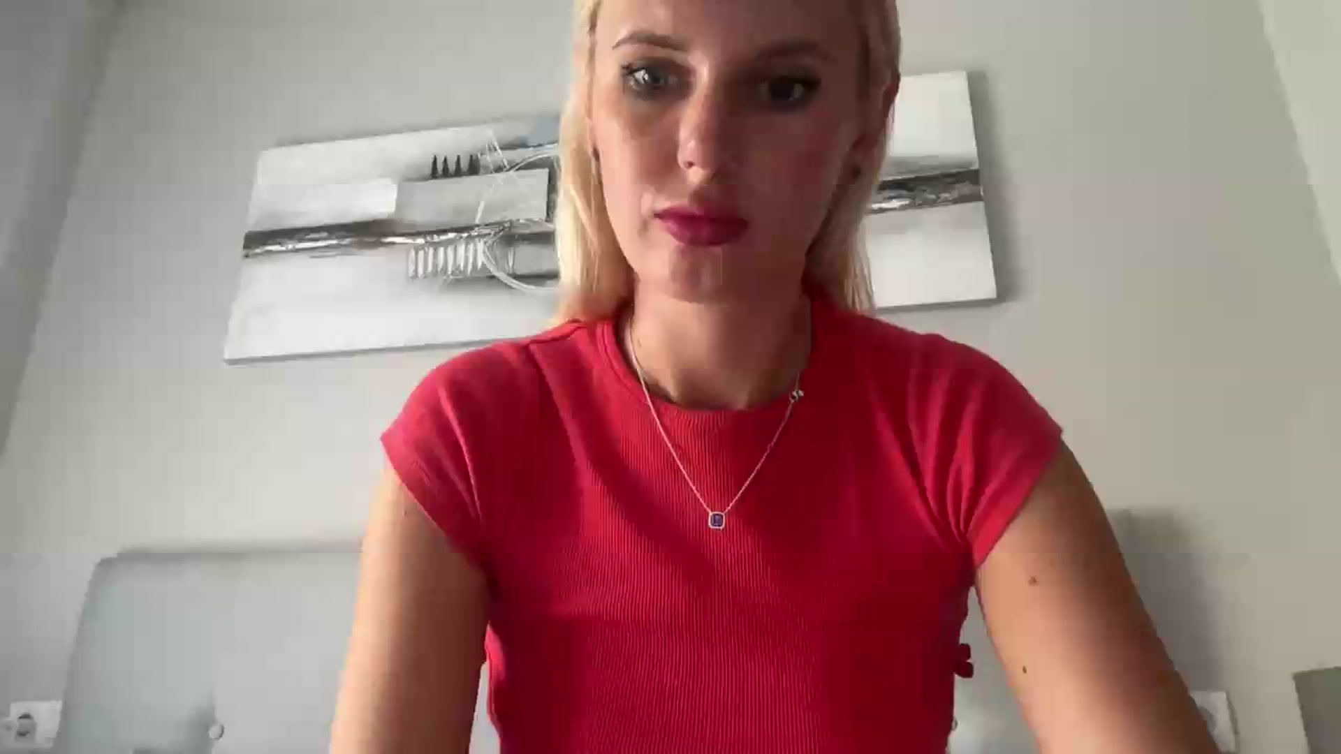 Gallery image thumbnail from AuroraKingg's myfreecams stream on, 07/22/2026, 11:02 image 18 of 20