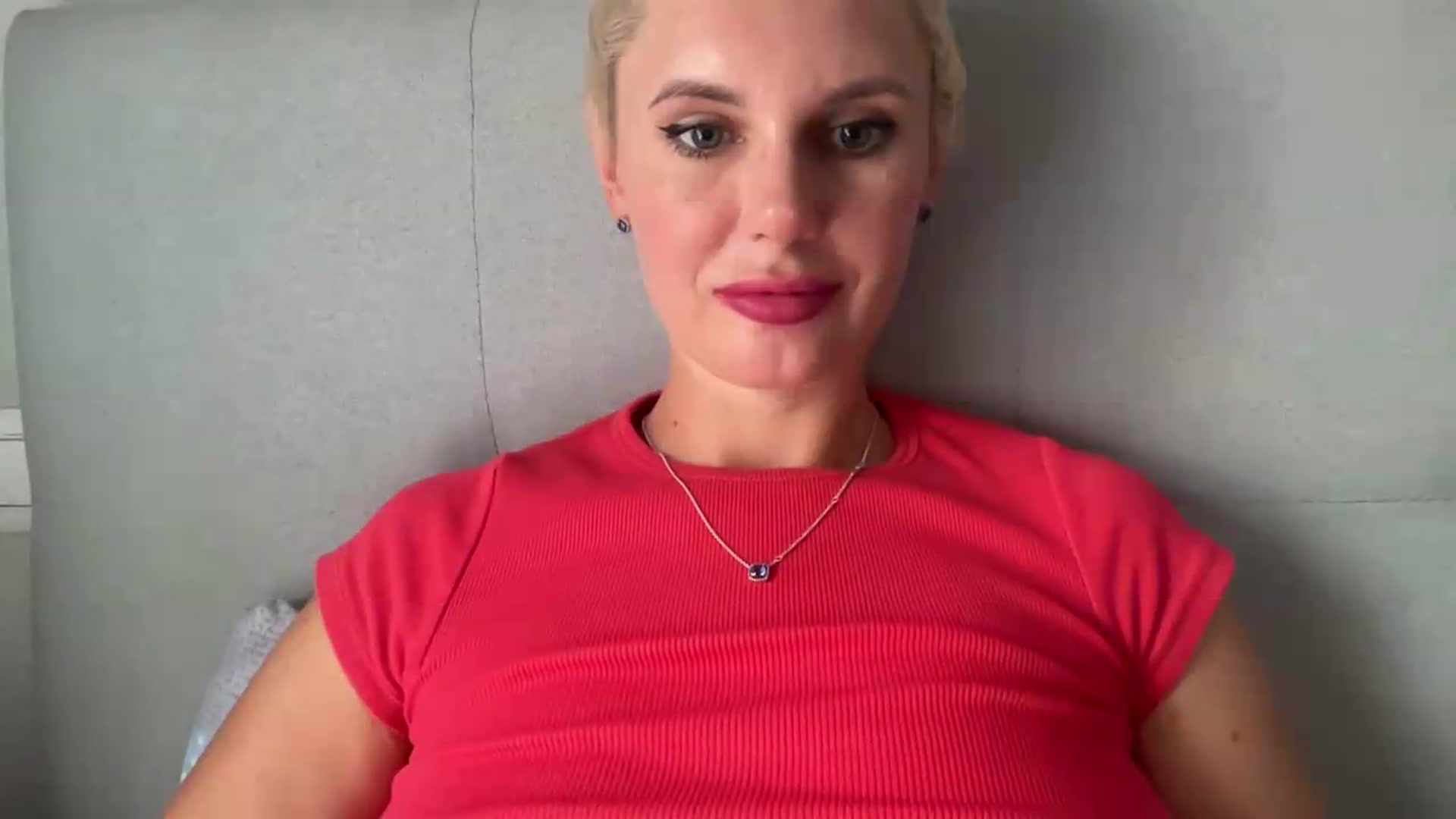 Gallery image thumbnail from AuroraKingg's myfreecams stream on, 07/22/2026, 11:02 image 5 of 20