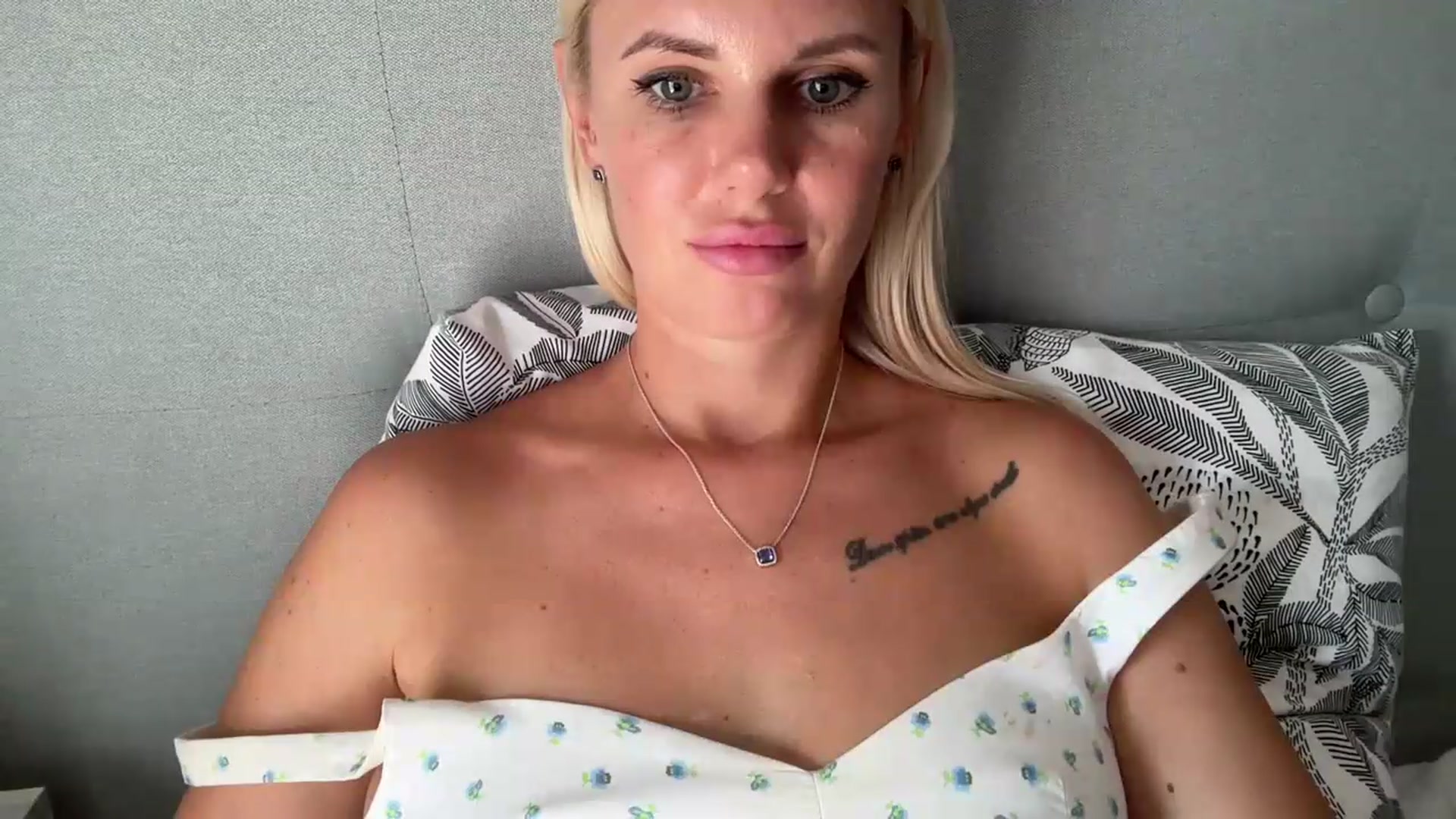 Gallery image thumbnail from AuroraKingg's myfreecams stream on, 07/27/2026, 16:17 image 7 of 20
